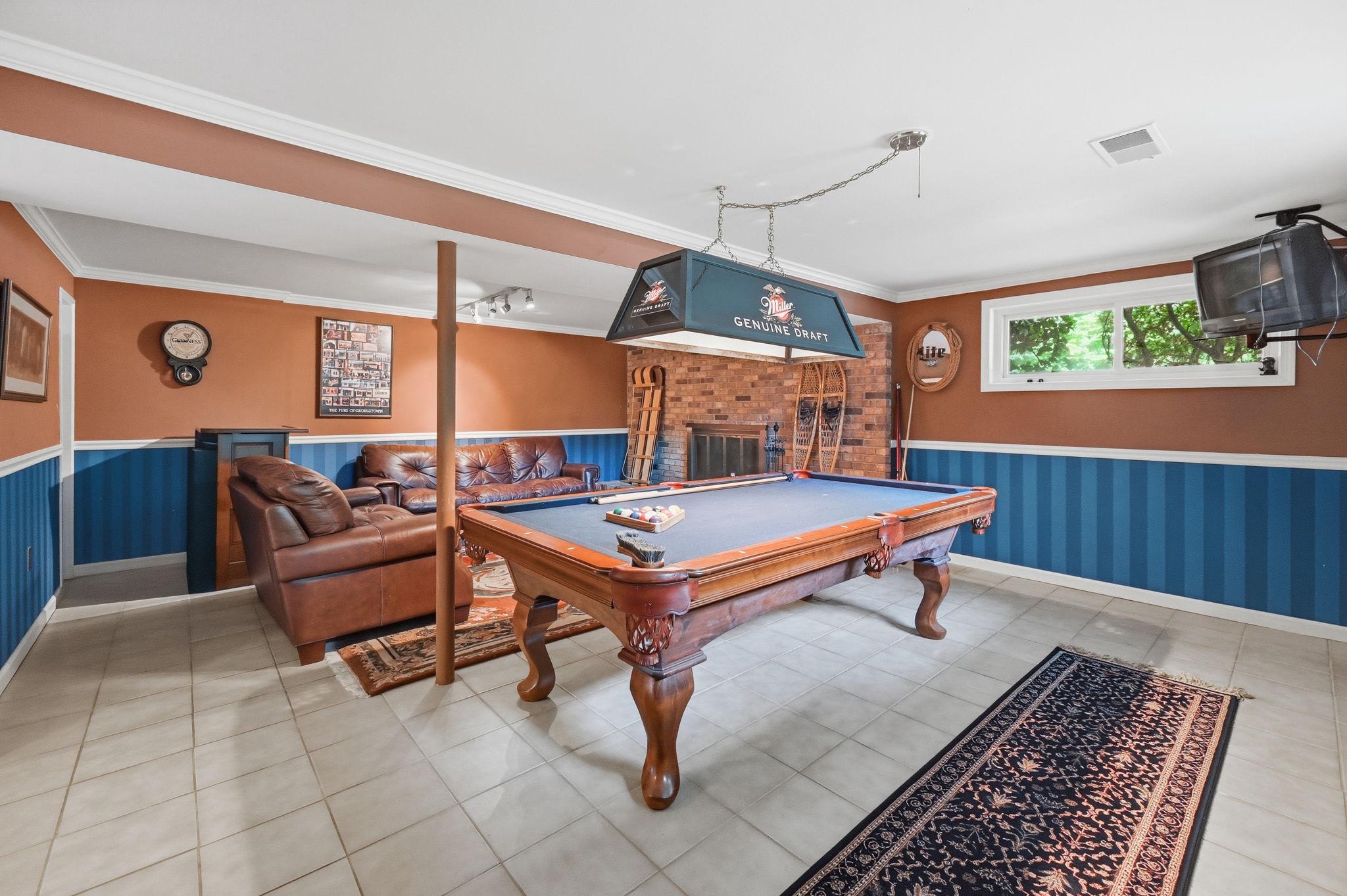 Fairfax, Virginia, 22032, United States, 4 Bedrooms Bedrooms, ,3 BathroomsBathrooms,Residential,For Sale,2048282