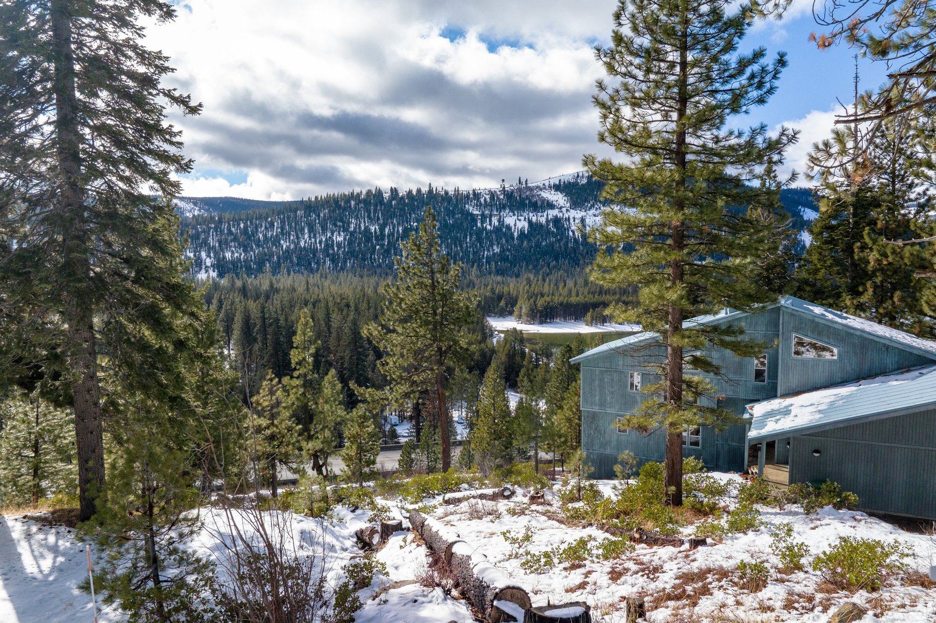  Build and customize your own mountain retreat. - 物件實景