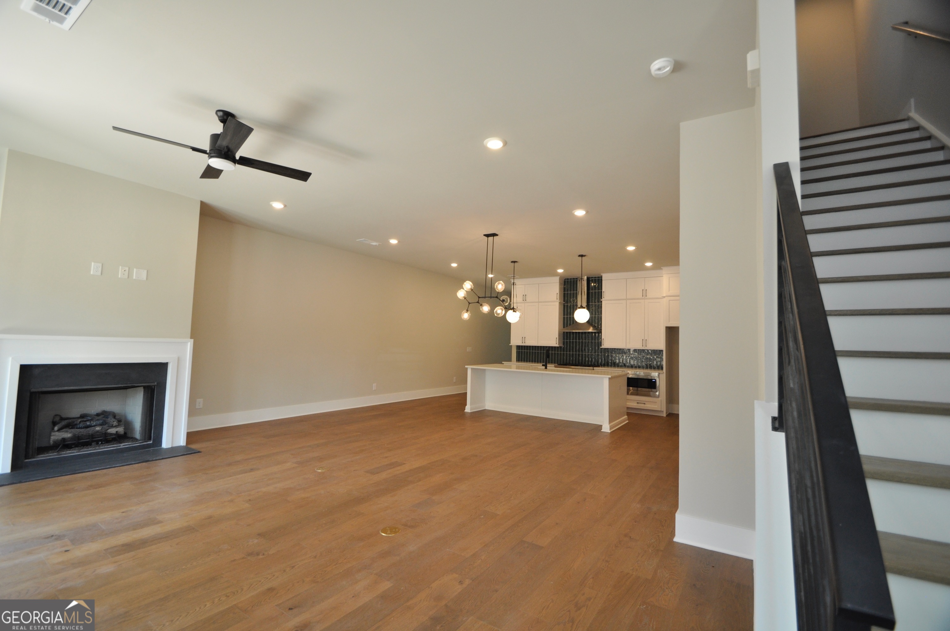 Watkinsville, Georgia, 30677, United States, 3 Bedrooms Bedrooms, ,4 BathroomsBathrooms,Residential,For Sale,1707873