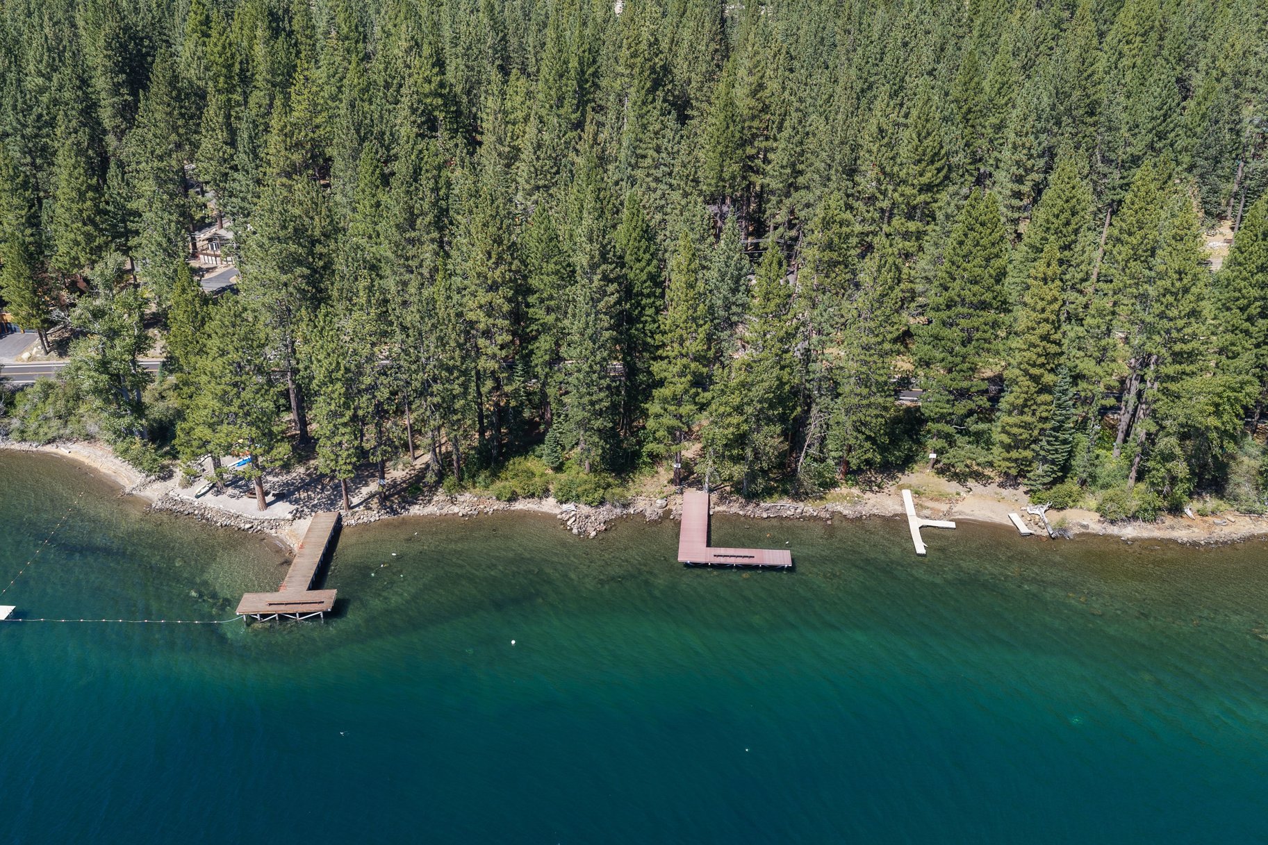  Rare Donner Tract home with private beach and pier access. - 物件實景