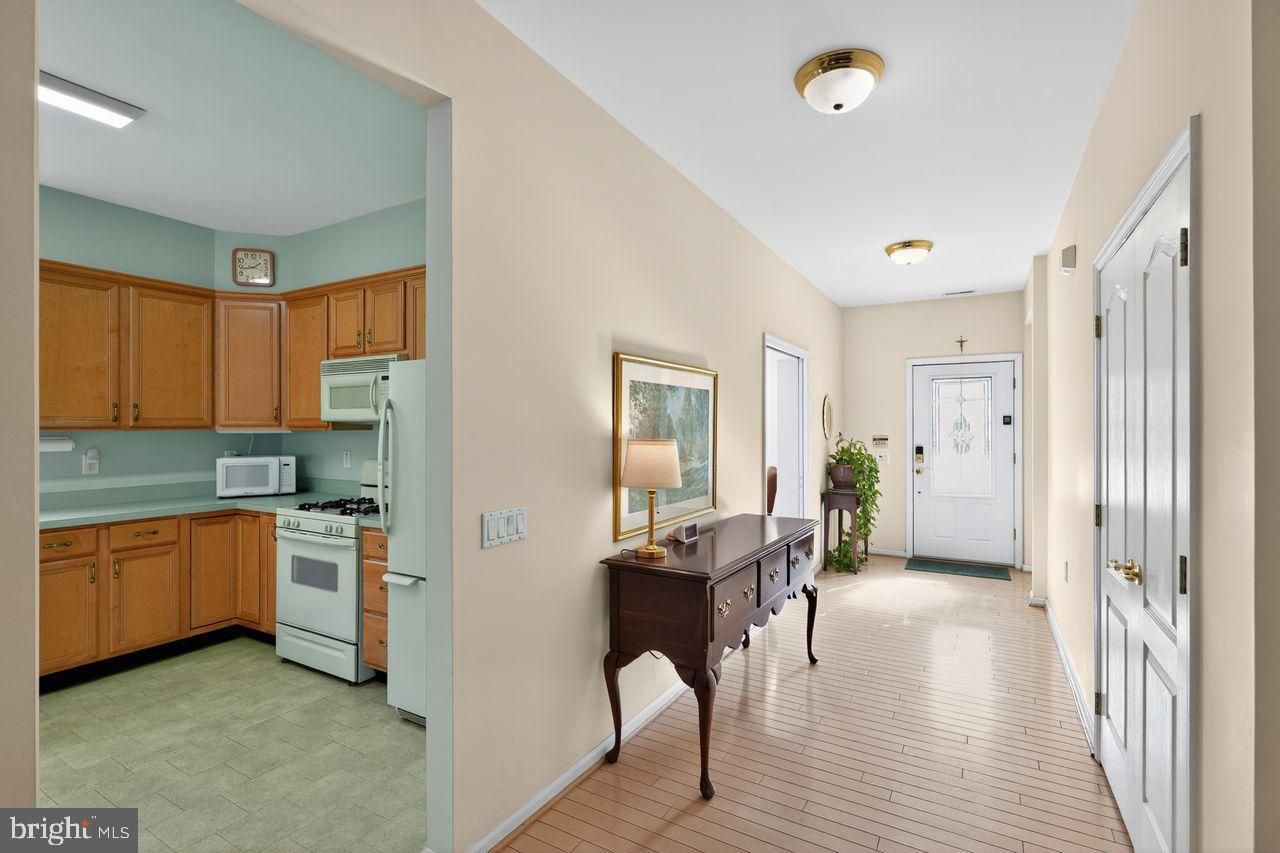 Marlton, New Jersey, 08053, United States, 2 Bedrooms Bedrooms, ,2 BathroomsBathrooms,Residential,For Sale,1994693