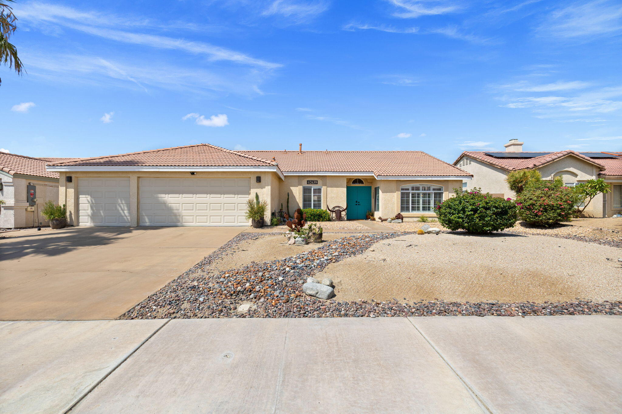 Palm Desert, California, 92211, United States, 3 Bedrooms Bedrooms, ,2 BathroomsBathrooms,Residential,For Sale,1938835