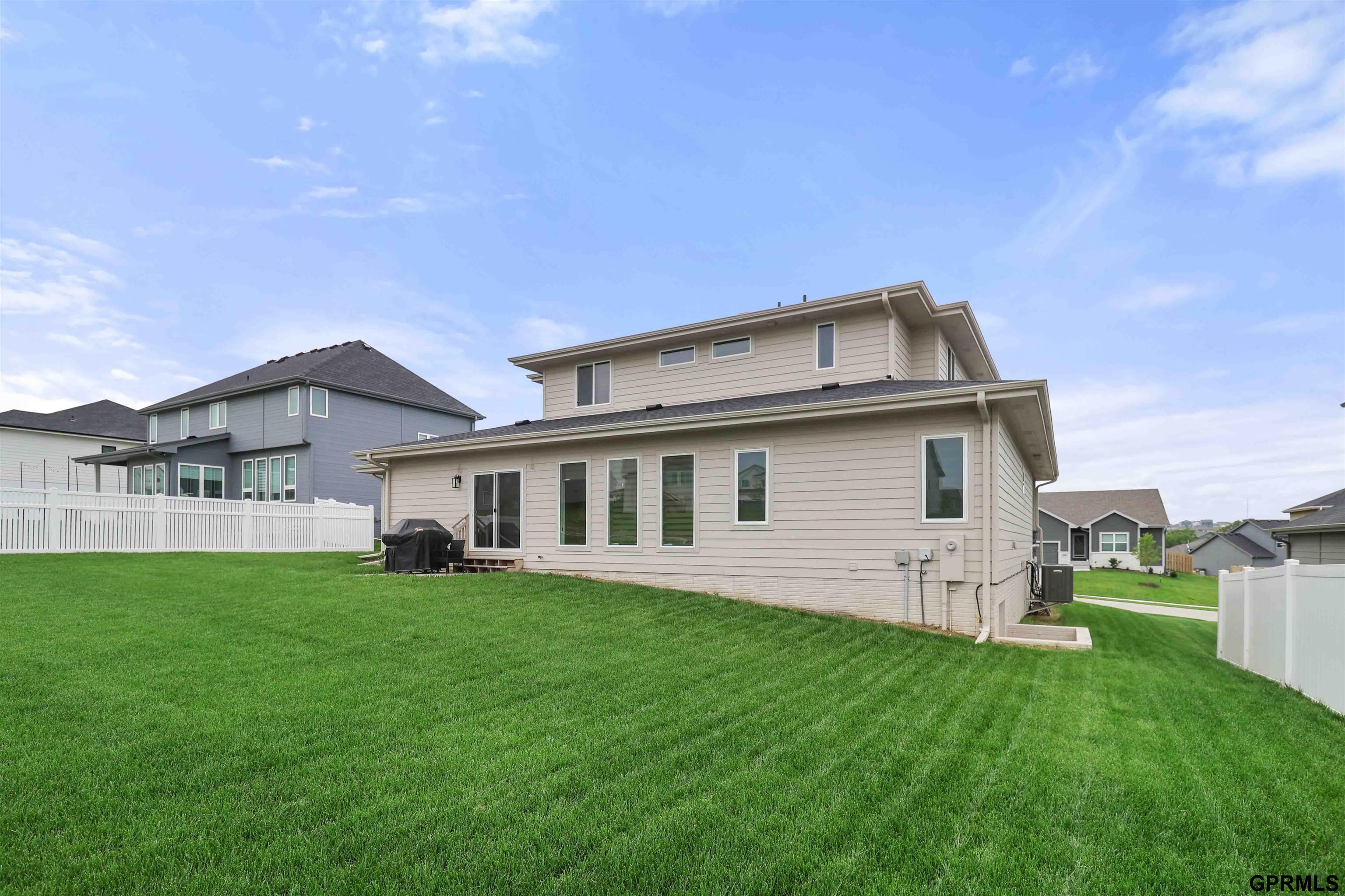 Papillion, Nebraska, 68046, United States, 5 Bedrooms Bedrooms, ,5 BathroomsBathrooms,Residential,For Sale,1846558