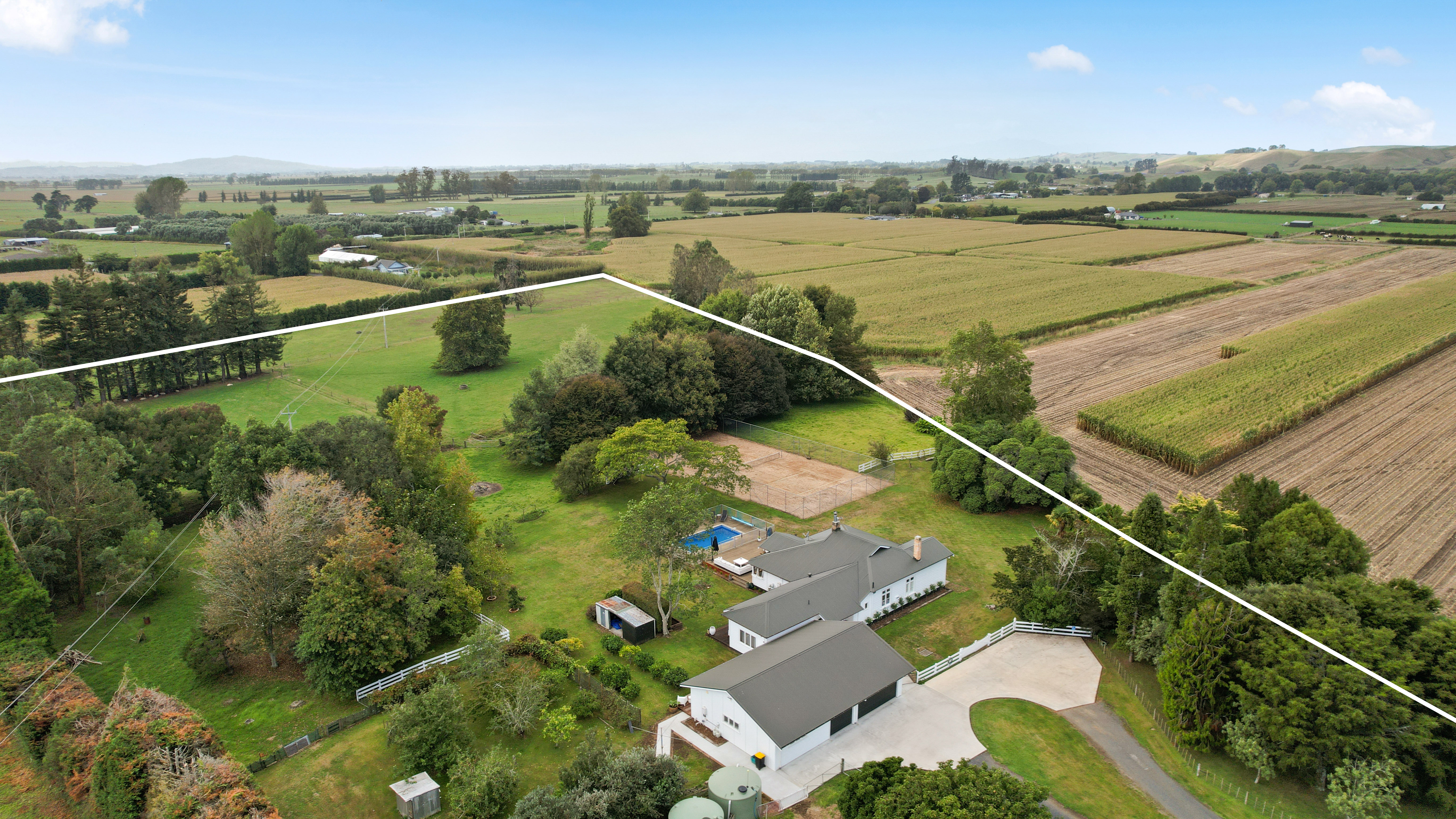  Chic Character with Acreage - 物件實景