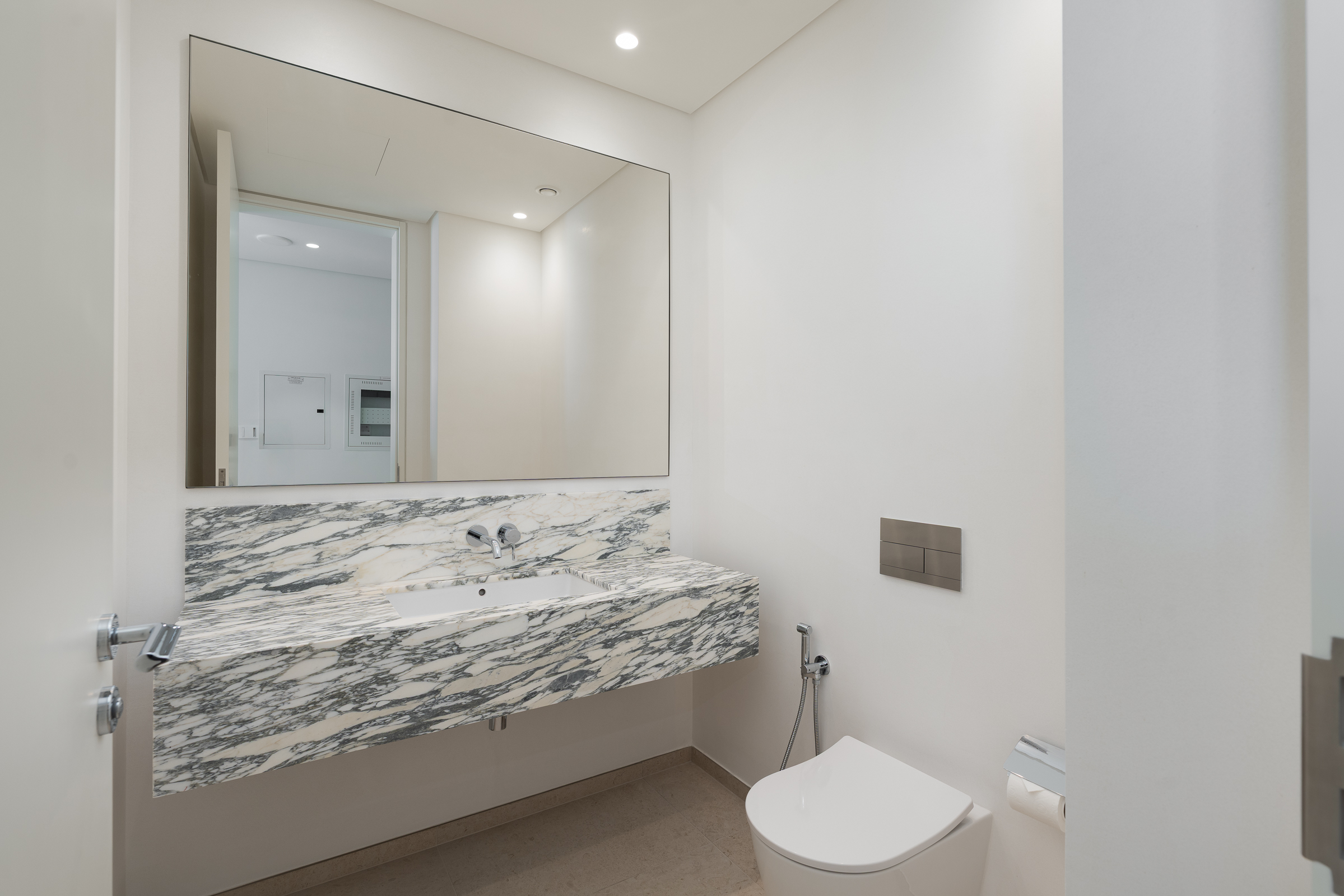  Turnkey Jumeirah Apartment With Burj Khalifa Views - 物件實景