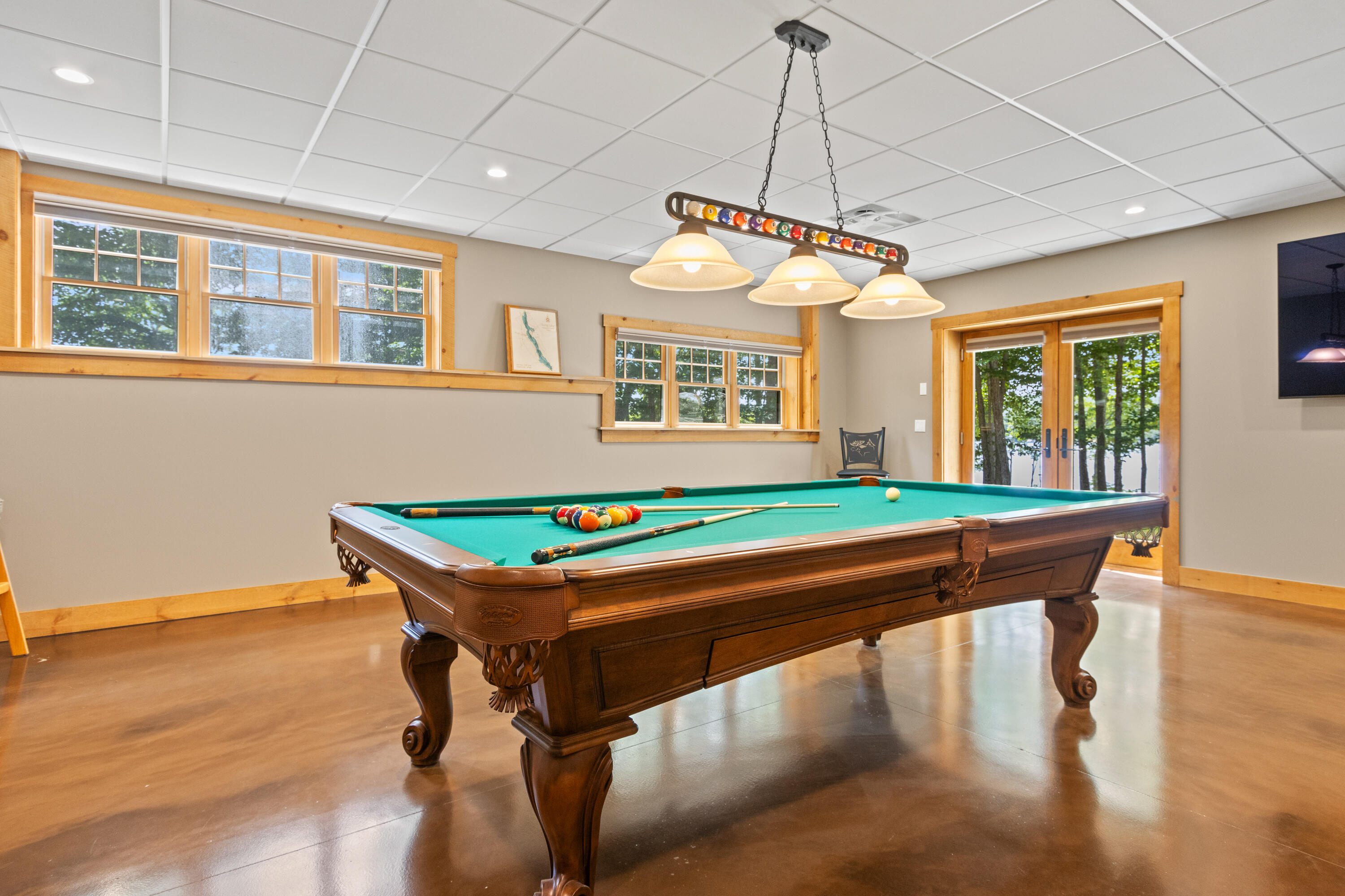 Harrison, Maine, 04040, United States, 5 Bedrooms Bedrooms, ,4 BathroomsBathrooms,Residential,For Sale,1885742