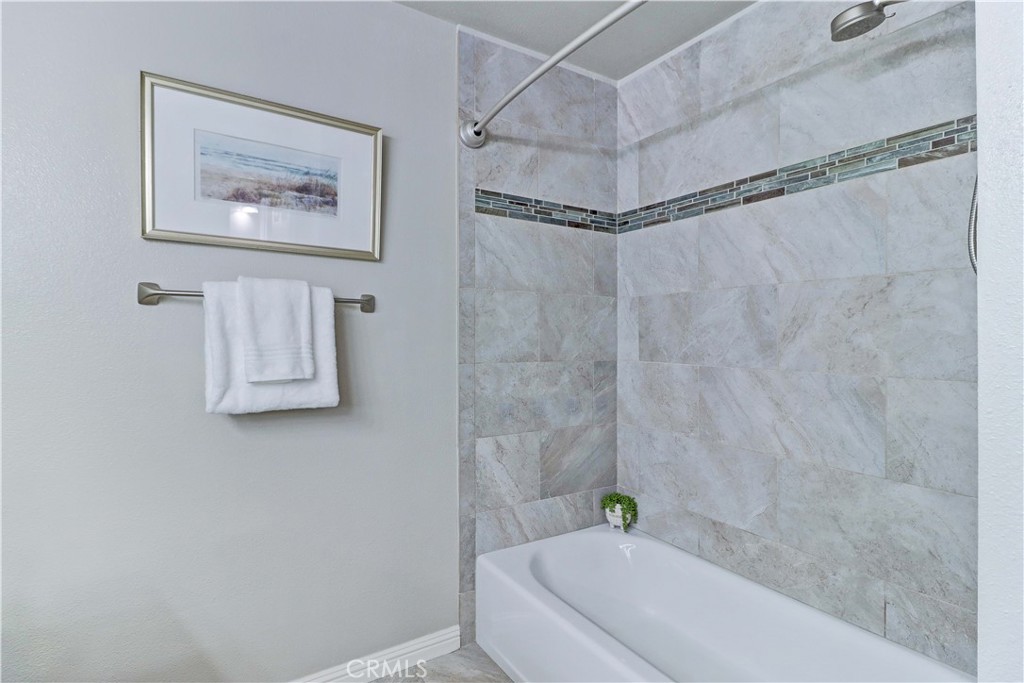 Long Beach, California, 90804, United States, 2 Bedrooms Bedrooms, ,2 BathroomsBathrooms,Residential,For Sale,2001889