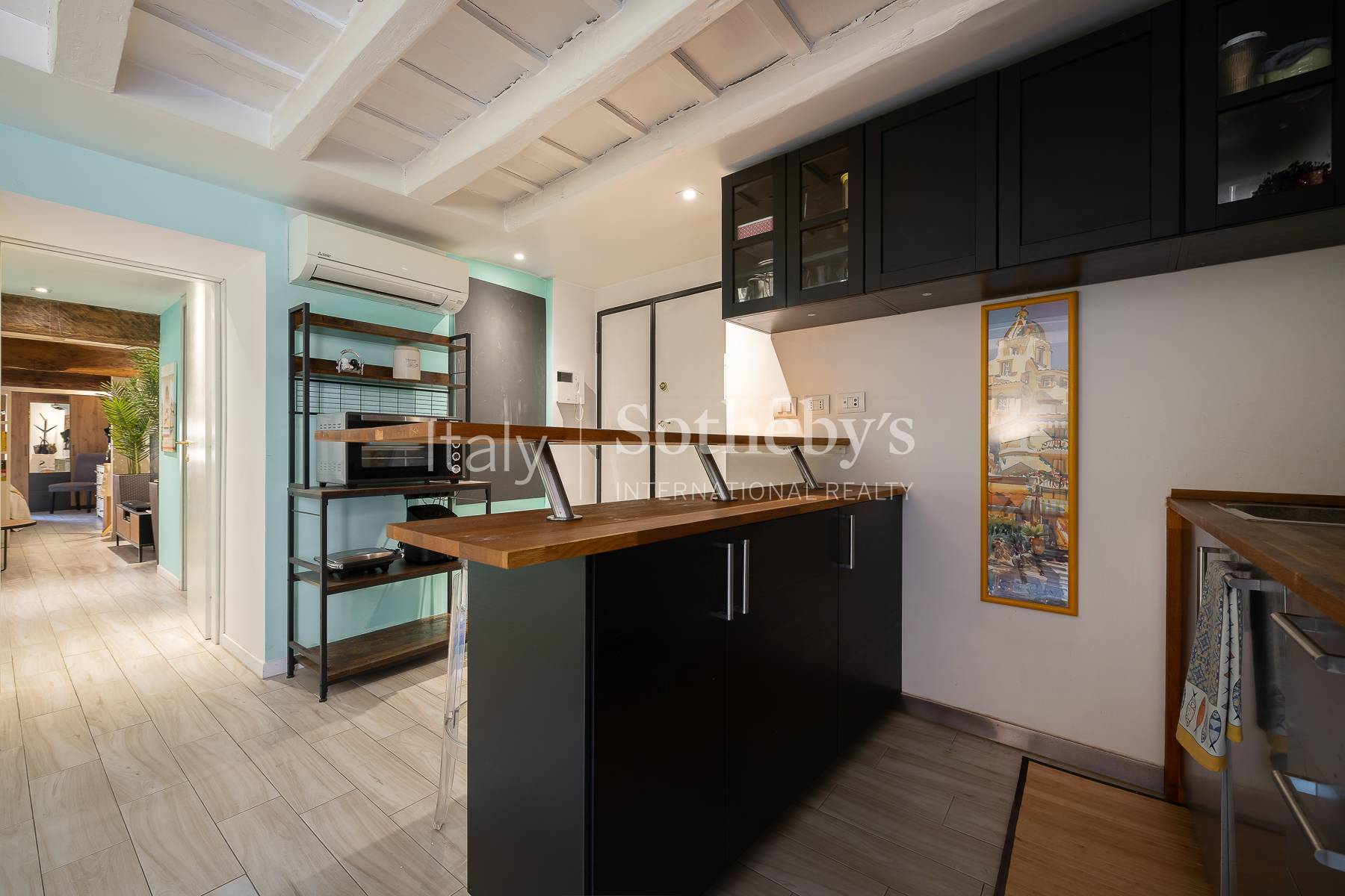  Refined pied-à-terre with a charming terrace in the exclusive Palazzo Balestra - 物件實景