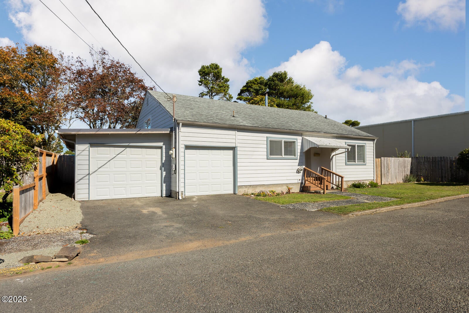 7th St, Toledo, OR 97391 #1