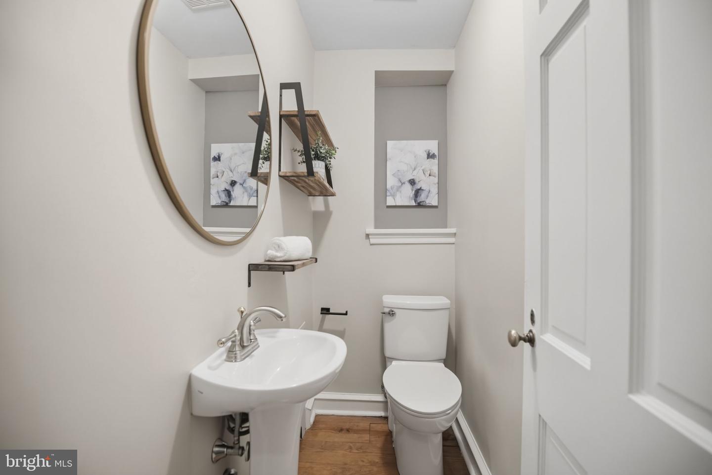 Wyncote, Pennsylvania, 19095, United States, 4 Bedrooms Bedrooms, ,5 BathroomsBathrooms,Residential,For Sale,1950829
