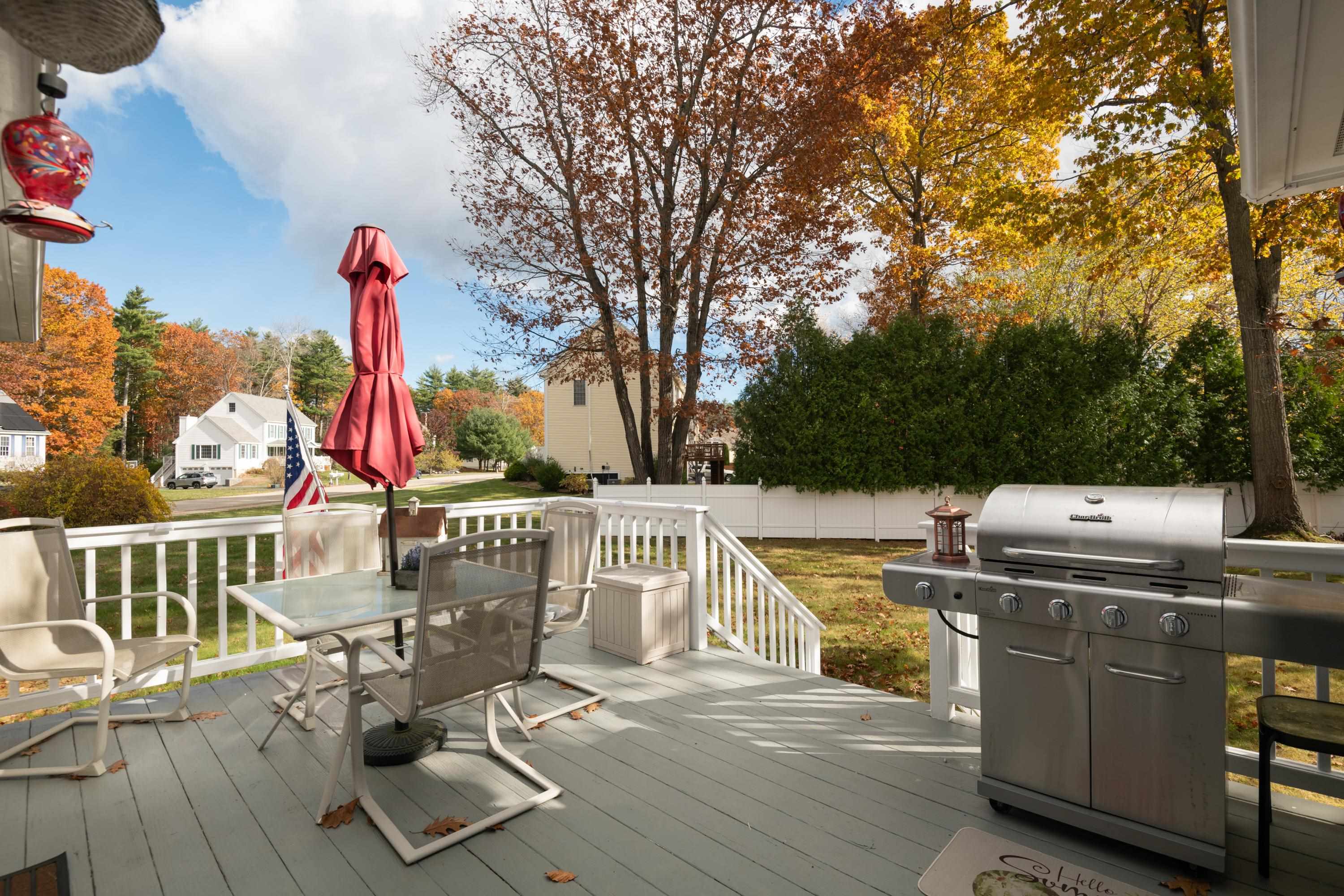 Seabrook, New Hampshire, 03874, United States, 3 Bedrooms Bedrooms, ,2 BathroomsBathrooms,Residential,For Sale,1989185