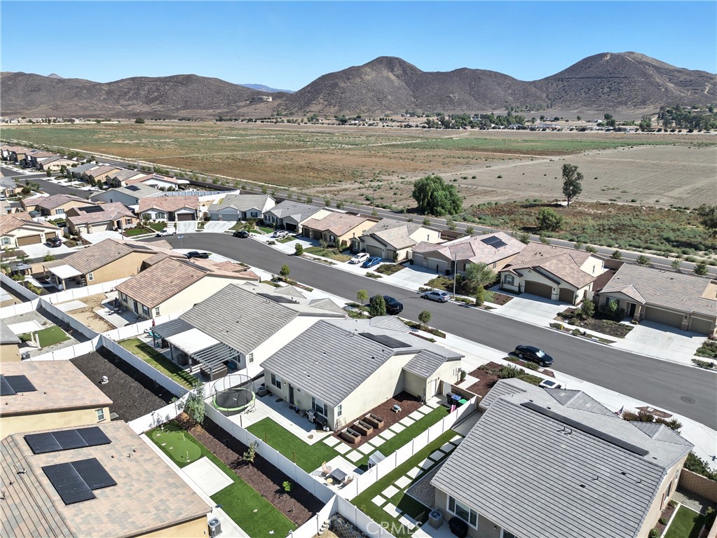Hemet, California, 92545, United States, 3 Bedrooms Bedrooms, ,2 BathroomsBathrooms,Residential,For Sale,1950235