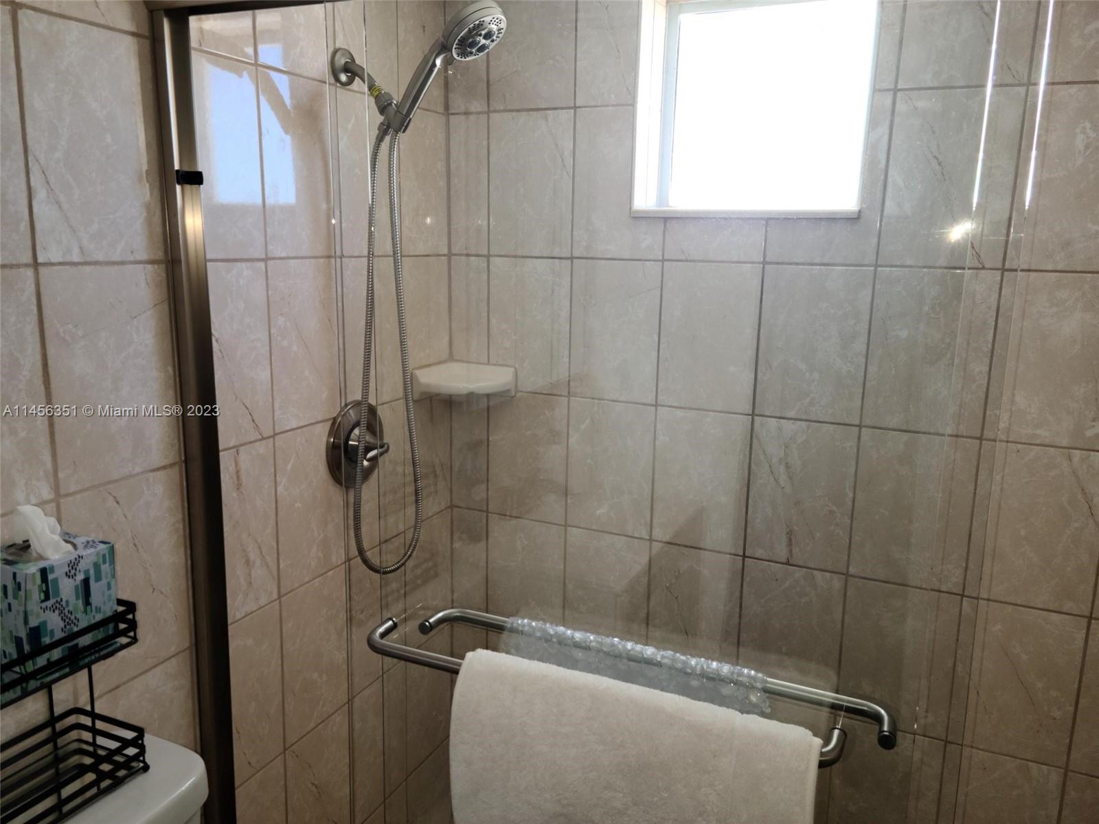 3401 NE 10th St Unit 5, Pompano Beach, Florida, 33062, United States, 1 Bedroom Bedrooms, ,1 BathroomBathrooms,Residential,For Sale,3401 NE 10th St Unit 5,1625426
