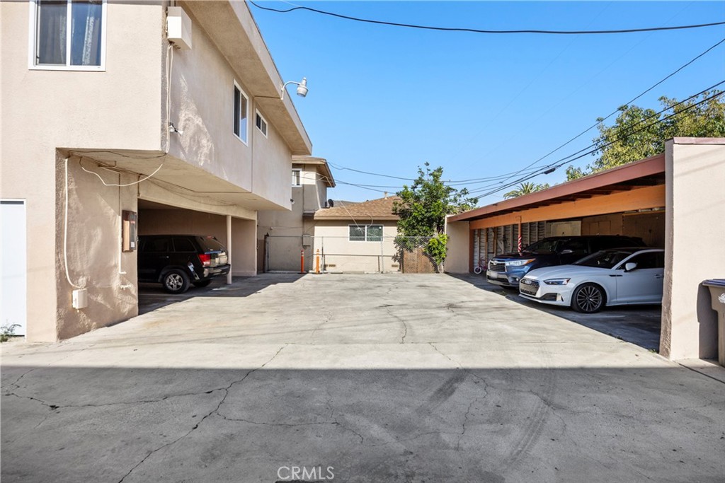 Lynwood, California, 90262, United States, ,Residential,For Sale,2048561