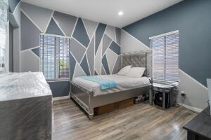 Los Angeles, California, 90037, United States, 3 Bedrooms Bedrooms, ,1 BathroomBathrooms,Residential,For Sale,1793774
