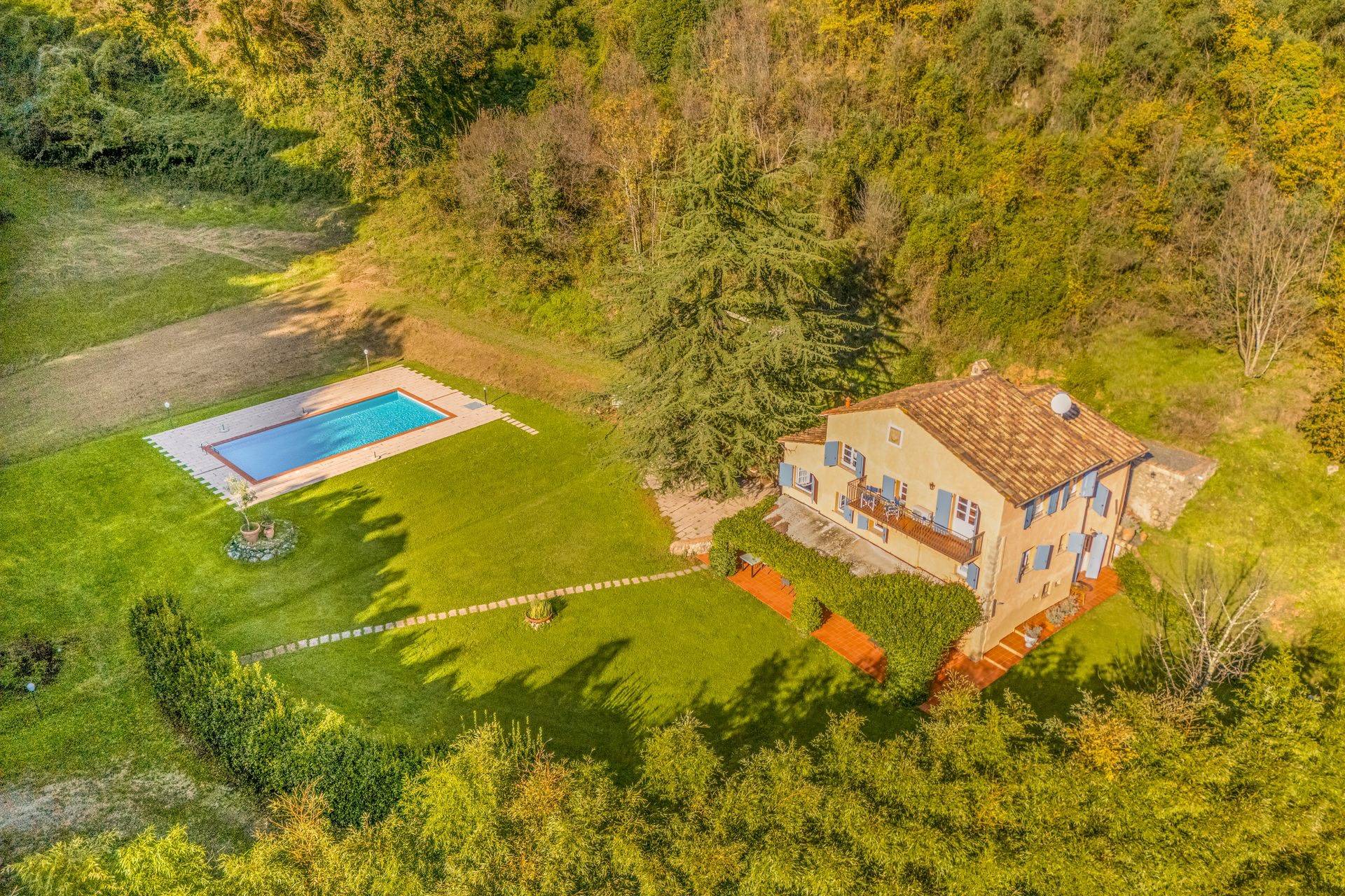 Camaiore, Lucca, 55041, IT, 10 Bedrooms Bedrooms, ,11 BathroomsBathrooms,Residential,For Sale,1991599