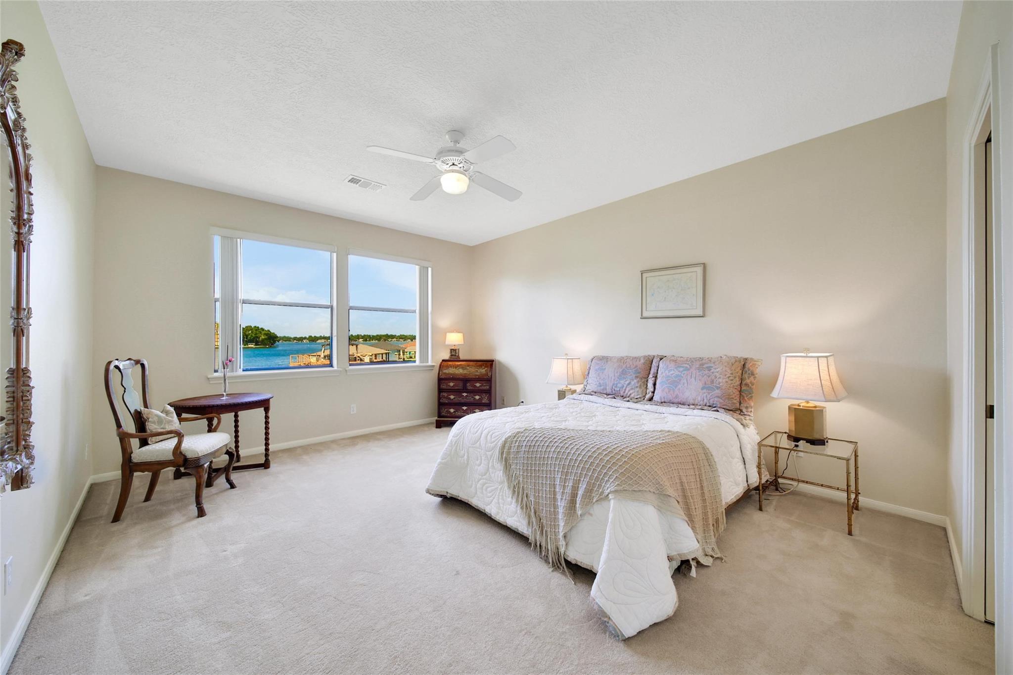 Conroe, Texas, 77356, United States, 3 Bedrooms Bedrooms, ,4 BathroomsBathrooms,Residential,For Sale,1974548