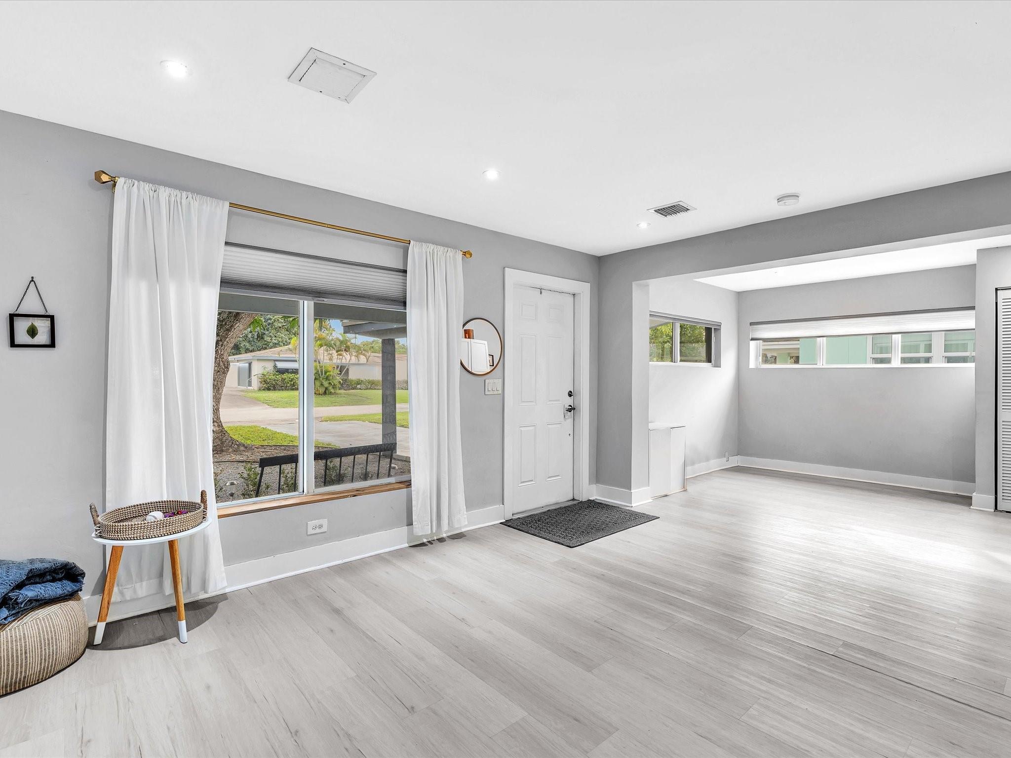 Fort Lauderdale, Florida, 33309, United States, 3 Bedrooms Bedrooms, ,2 BathroomsBathrooms,Residential,For Sale,1989951