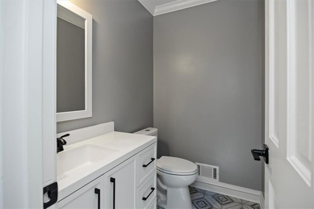 Jasper, Georgia, 30143, United States, 3 Bedrooms Bedrooms, ,4 BathroomsBathrooms,Residential,For Sale,1986119