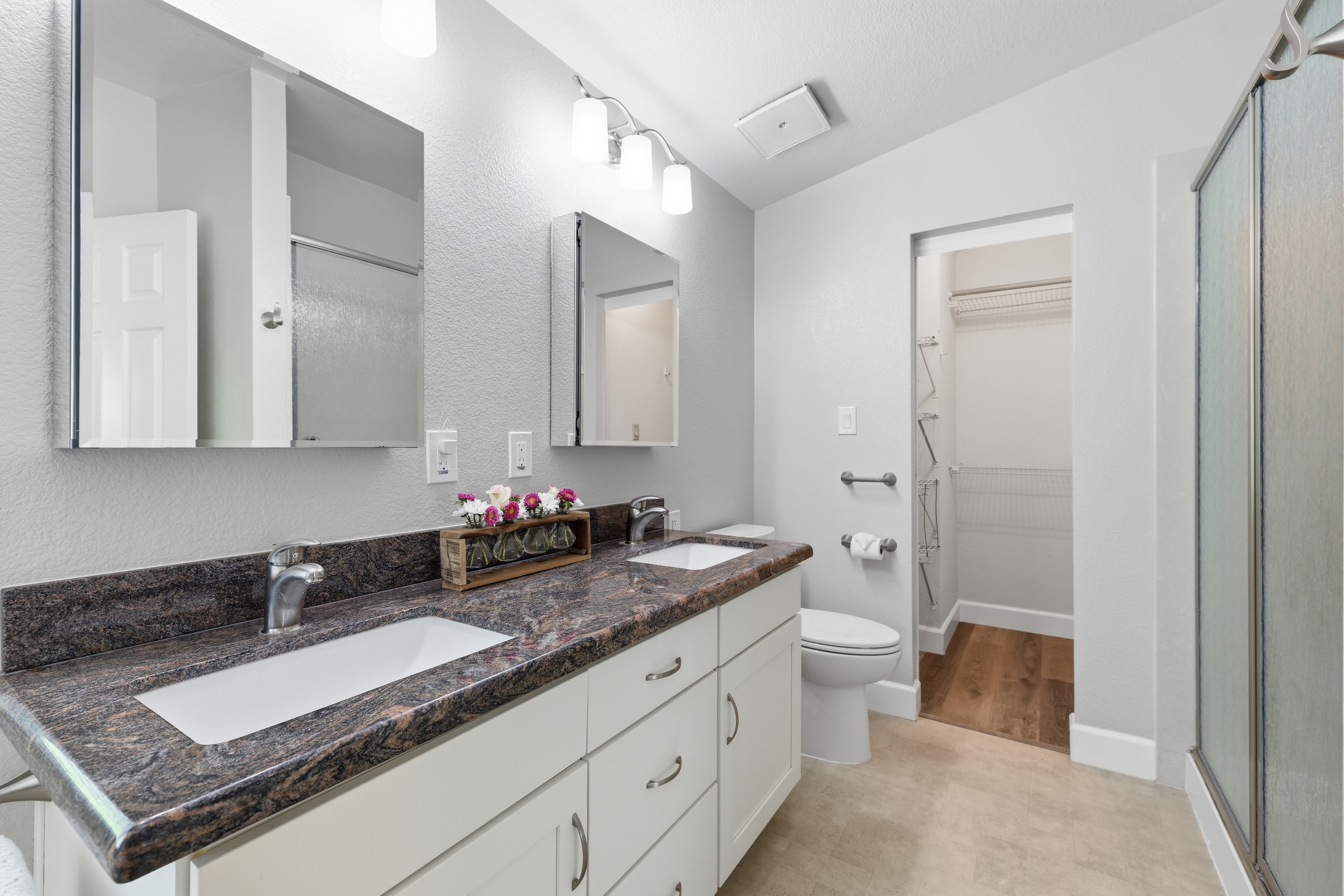  6909 Grand Tree Lane, Citrus Heights, CA 95621 - 物件實景