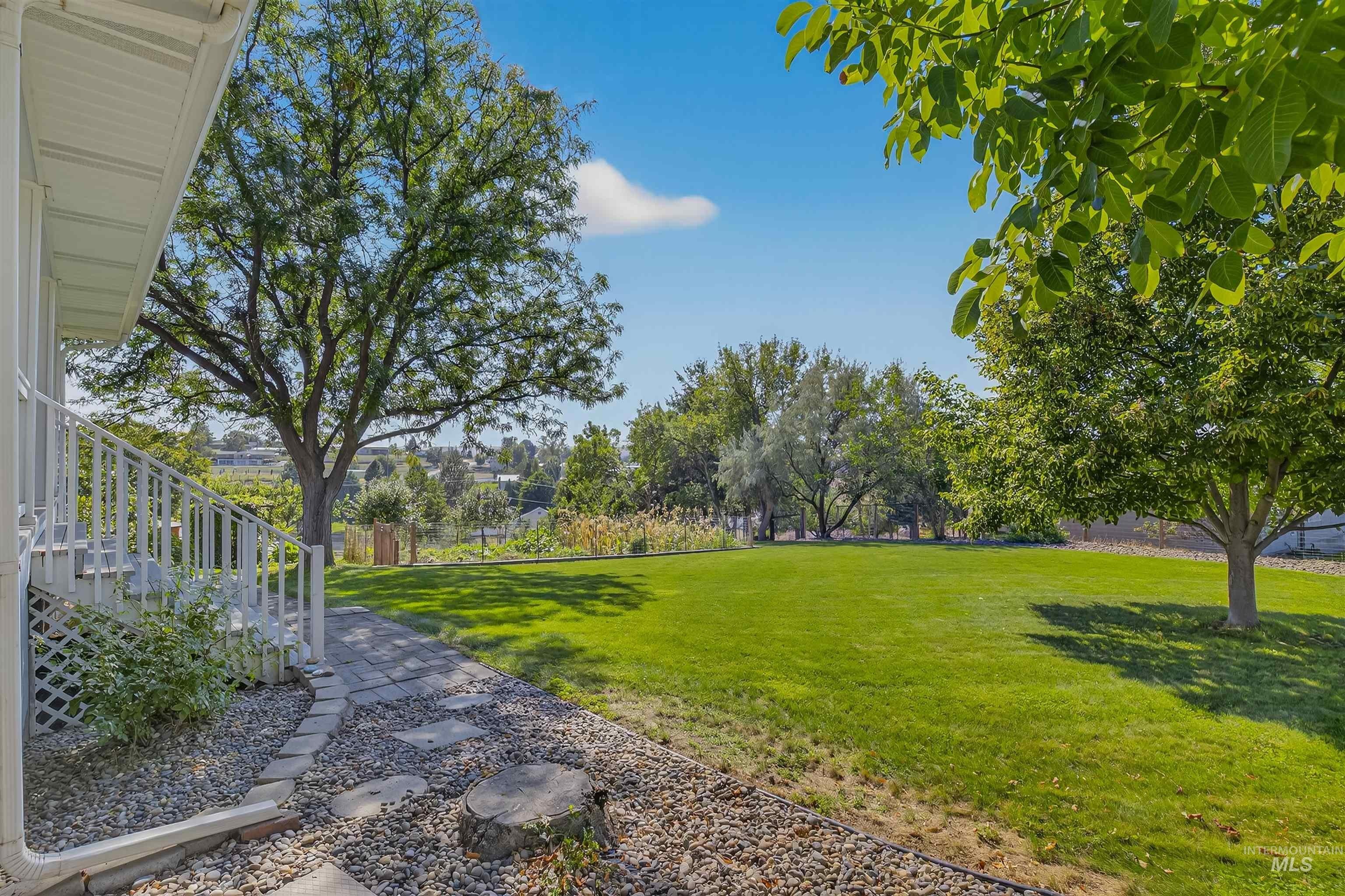 Clarkston, Washington, 99403, United States, 3 Bedrooms Bedrooms, ,3 BathroomsBathrooms,Residential,For Sale,1975063