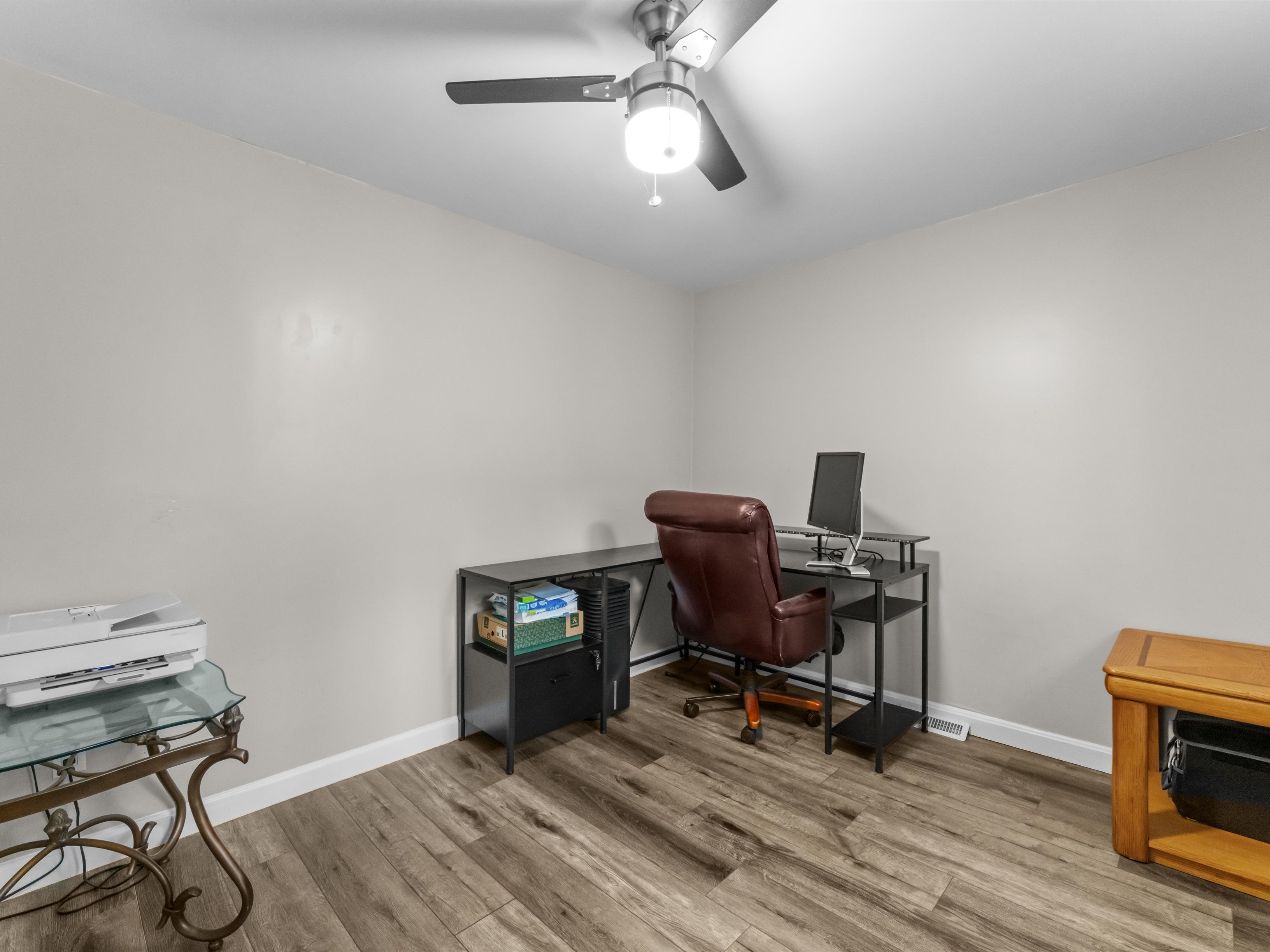  19 Cedar Road, Shrewsbury, MA 01545 - 物件實景