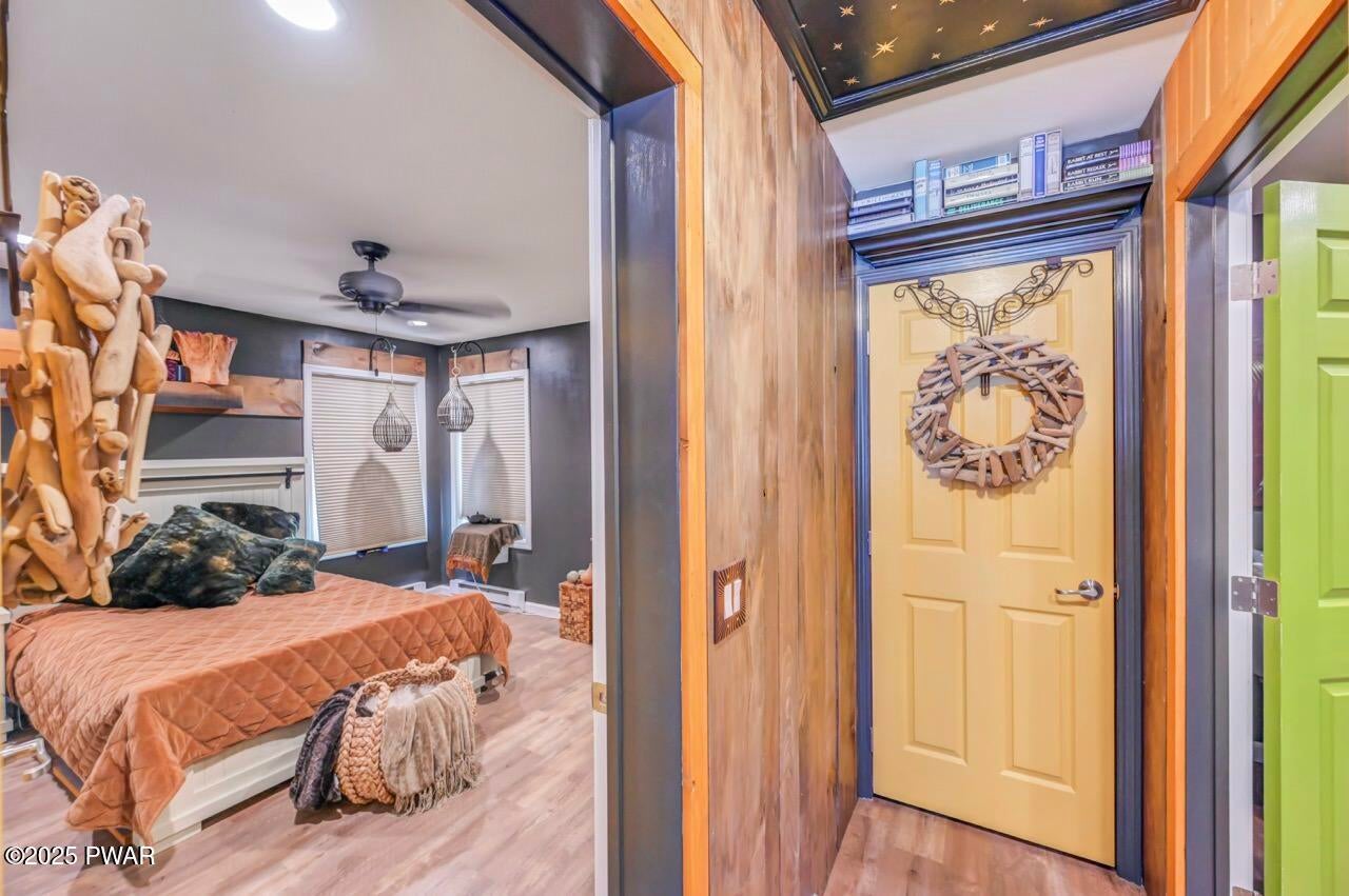 Dingmans Ferry, Pennsylvania, 18328, United States, 2 Bedrooms Bedrooms, ,1 BathroomBathrooms,Residential,For Sale,2006132