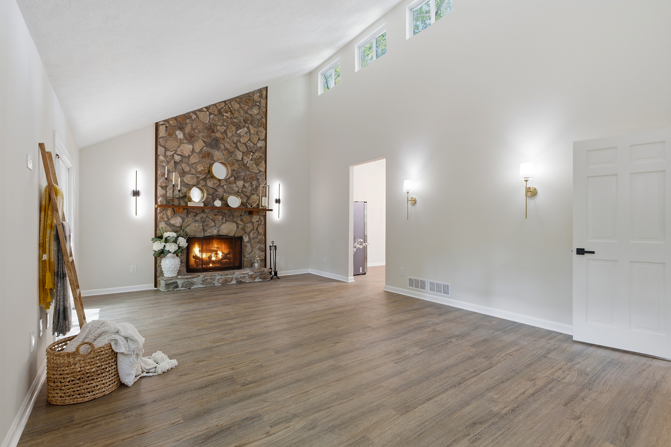  Completely Renovated and Move-In Ready East Cobb Home - 物件實景