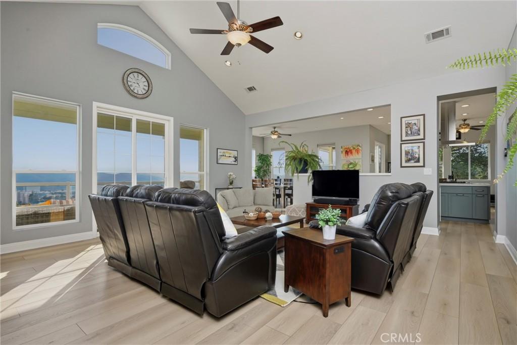 Hidden Valley Lake, California, 95467, United States, 3 Bedrooms Bedrooms, ,4 BathroomsBathrooms,Residential,For Sale,1975917