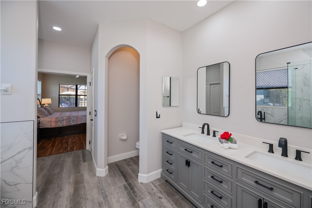 Fort Myers, Florida, 33913, United States, 4 Bedrooms Bedrooms, ,3 BathroomsBathrooms,Residential,For Sale,2006345