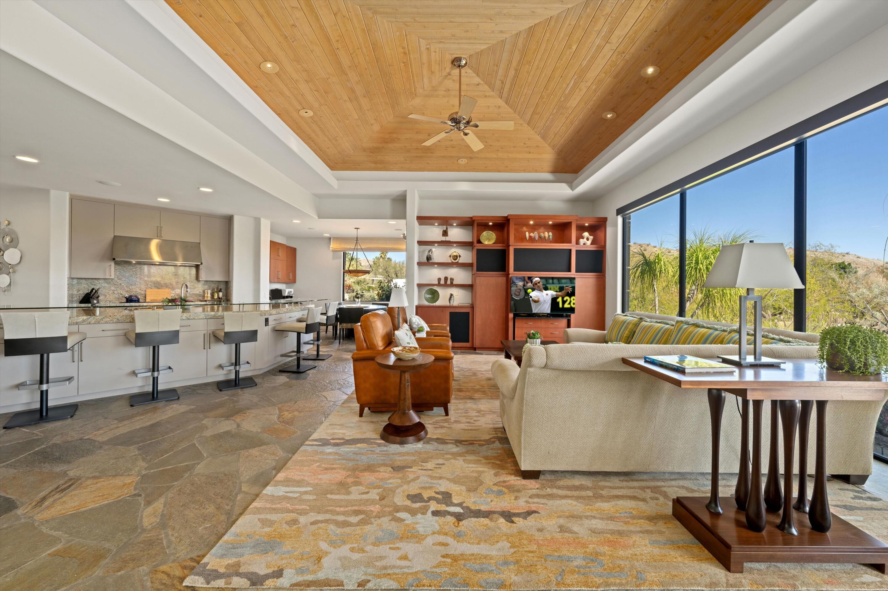 Palm Desert, California, 92260, United States, 4 Bedrooms Bedrooms, ,6 BathroomsBathrooms,Residential,For Sale,2002034