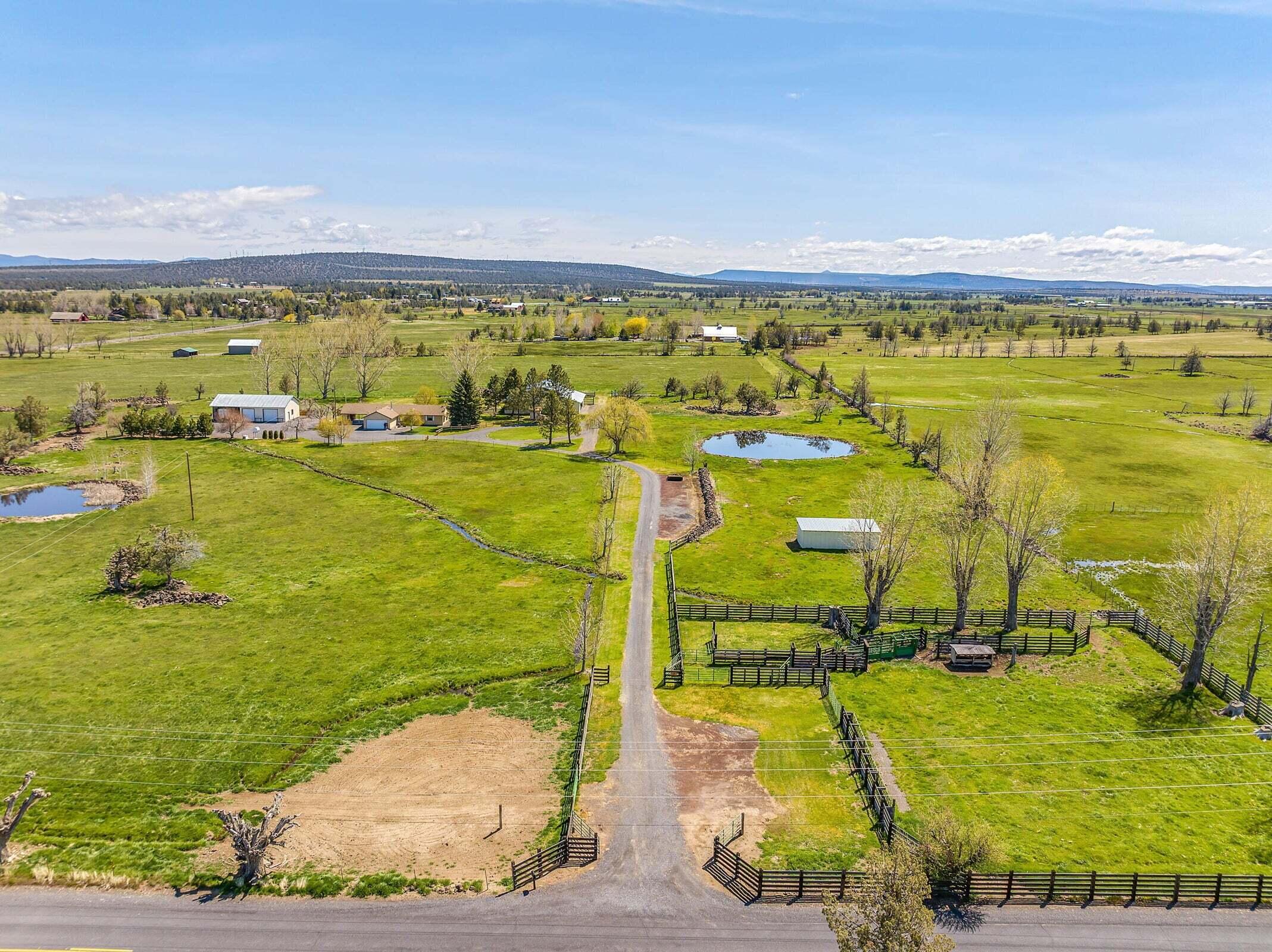Powell Butte, Oregon, 97753, United States, 3 Bedrooms Bedrooms, ,1 BathroomBathrooms,Residential,For Sale,1770656