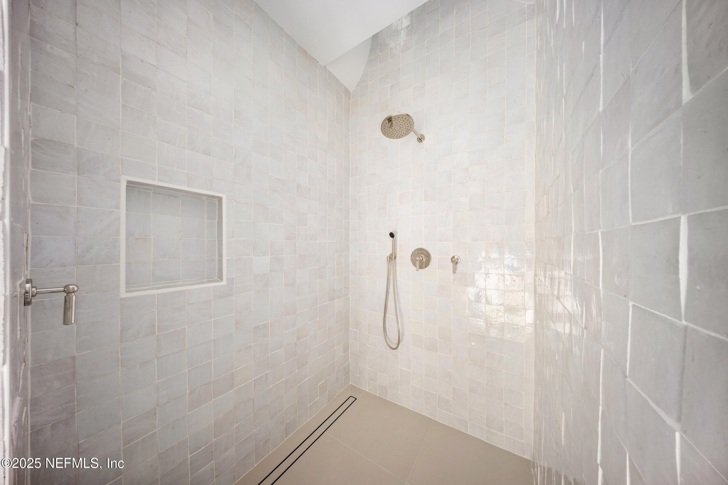 Atlantic Beach, Florida, 32233, United States, 6 Bedrooms Bedrooms, ,5 BathroomsBathrooms,Residential,For Sale,1989141