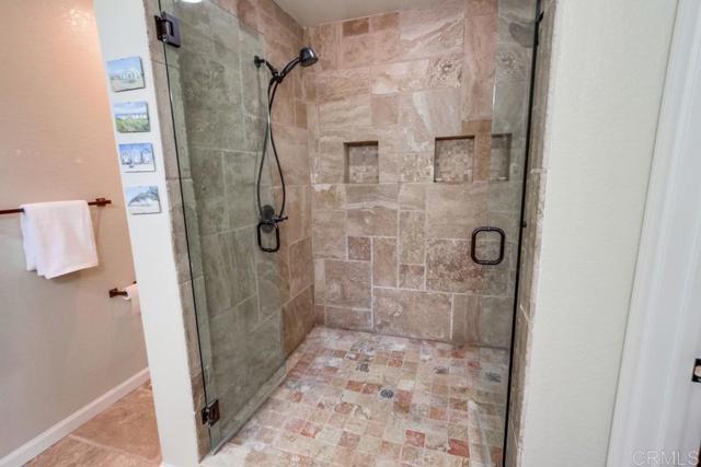 Vista, California, 92081, United States, 4 Bedrooms Bedrooms, ,3 BathroomsBathrooms,Residential,For Sale,1923801