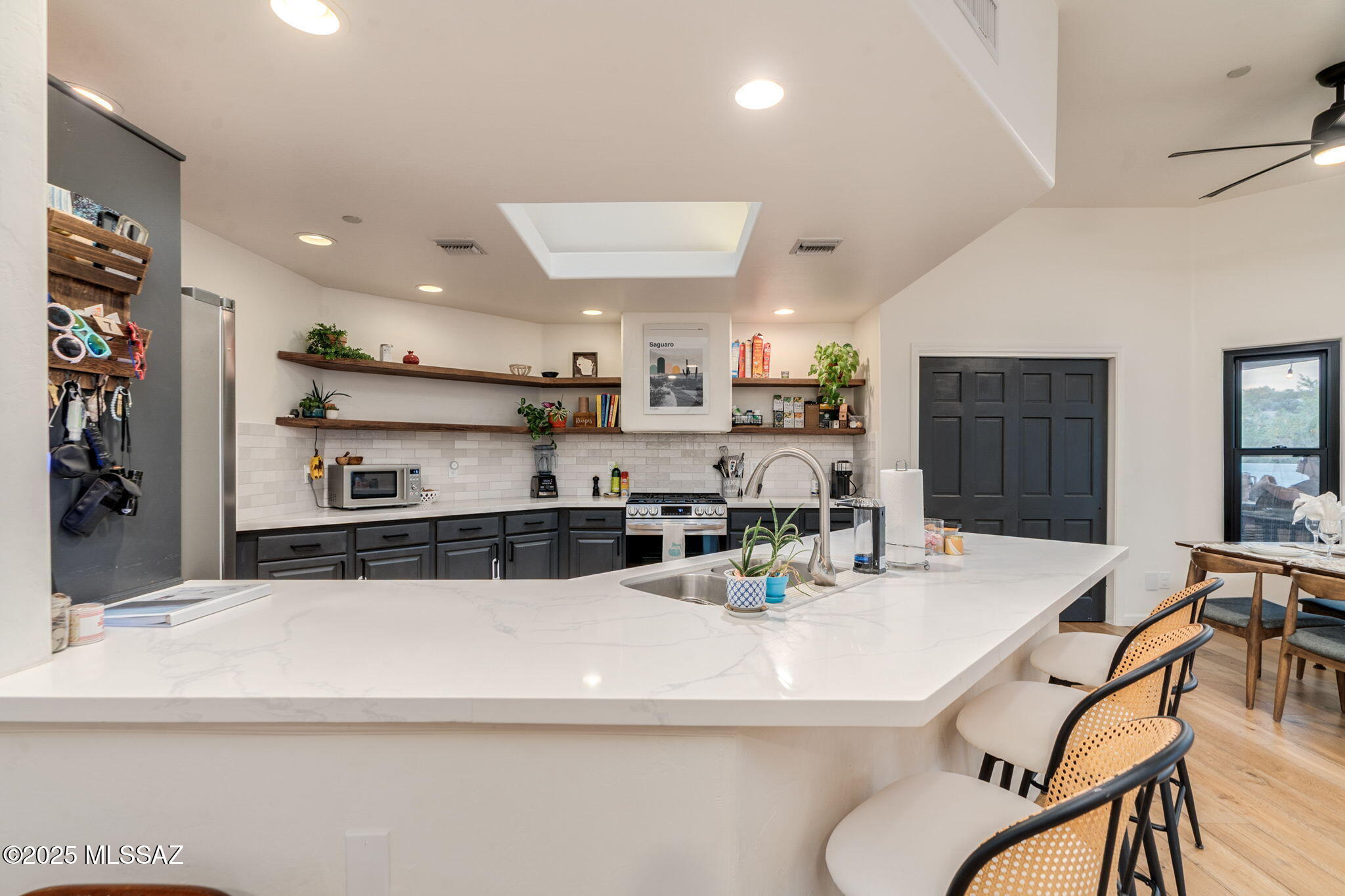 Tucson, Arizona, 85747, United States, 3 Bedrooms Bedrooms, ,3 BathroomsBathrooms,Residential,For Sale,1901020
