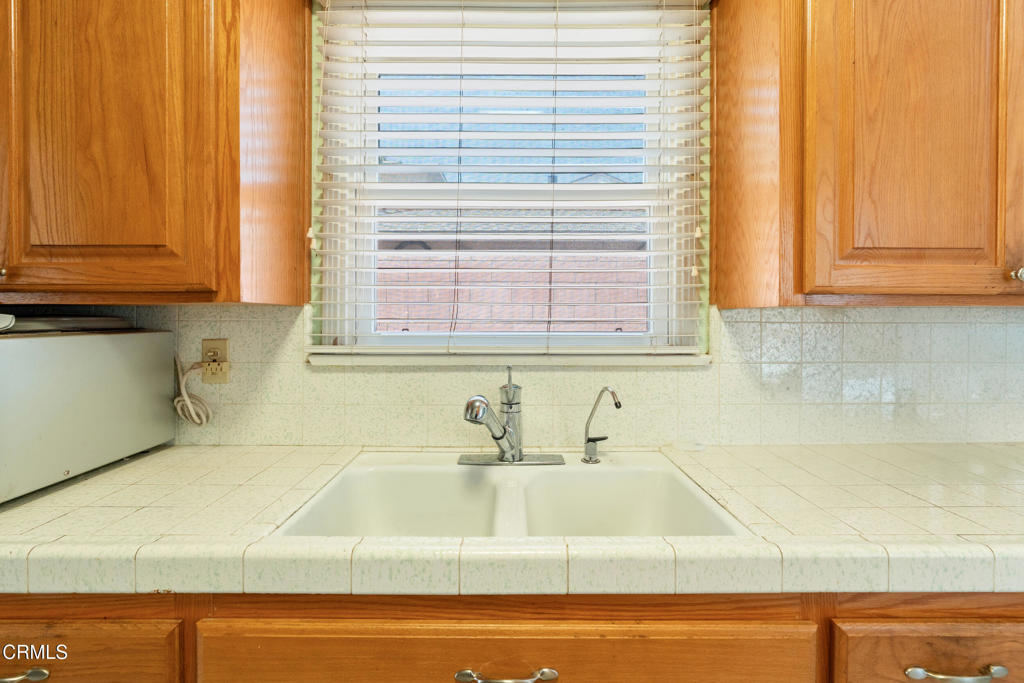 Ventura, California, 93003, United States, 3 Bedrooms Bedrooms, ,1 BathroomBathrooms,Residential,For Sale,1982155