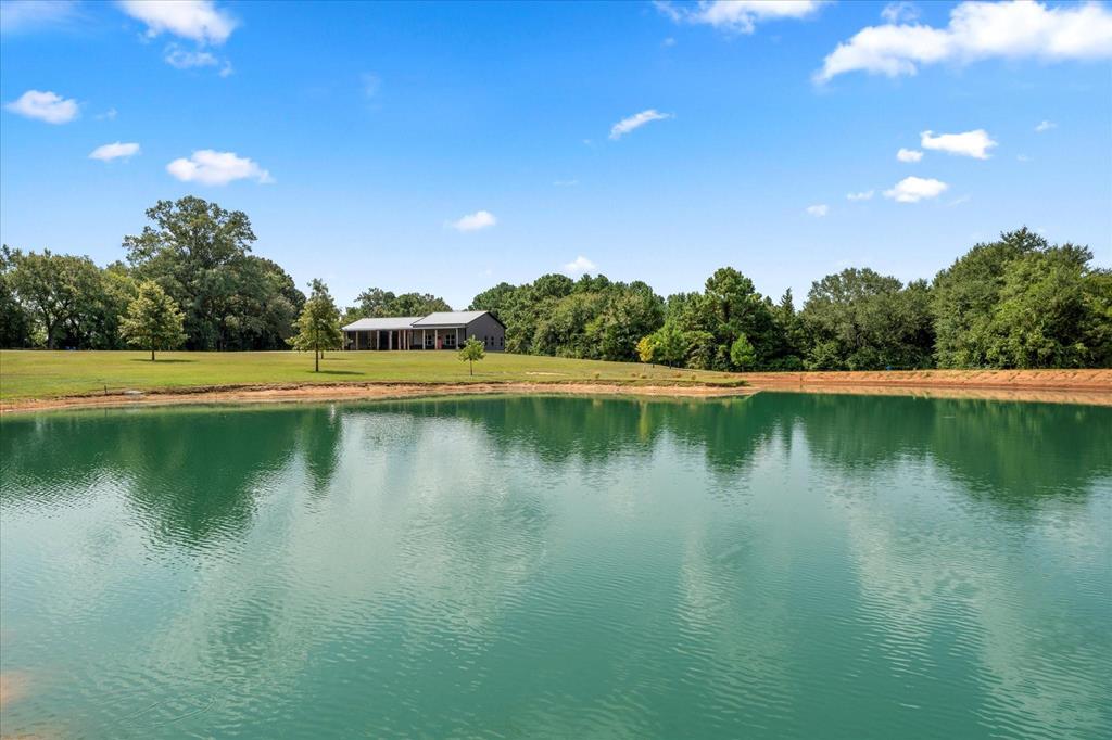 Rusk, Texas, 75785, United States, 1 Bedroom Bedrooms, ,3 BathroomsBathrooms,Residential,For Sale,1918158