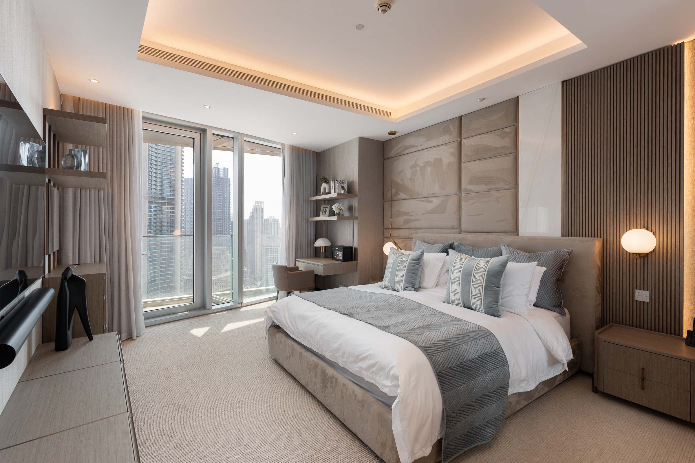  Elegant Sky View Residence in Heart of Downtown - 物件實景