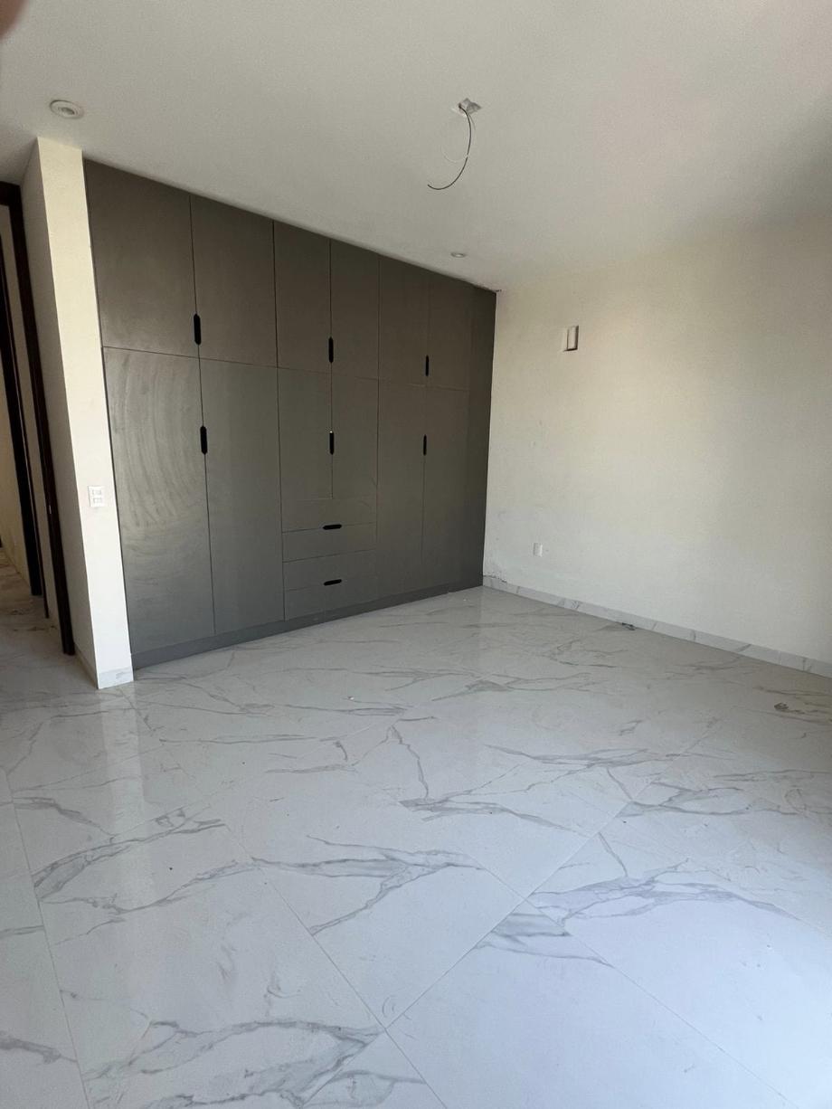 Torreón, Coahuila de Zaragoza, 27023, Mexico, 3 Bedrooms Bedrooms, ,4 BathroomsBathrooms,Residential,For Sale,1994816