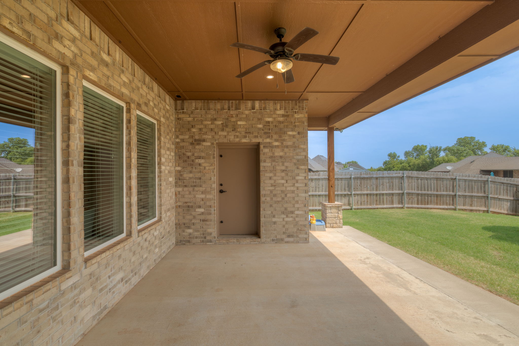  3904 Wedgewood Creek Drive, Oklahoma City, OK 73179 - 物件實景
