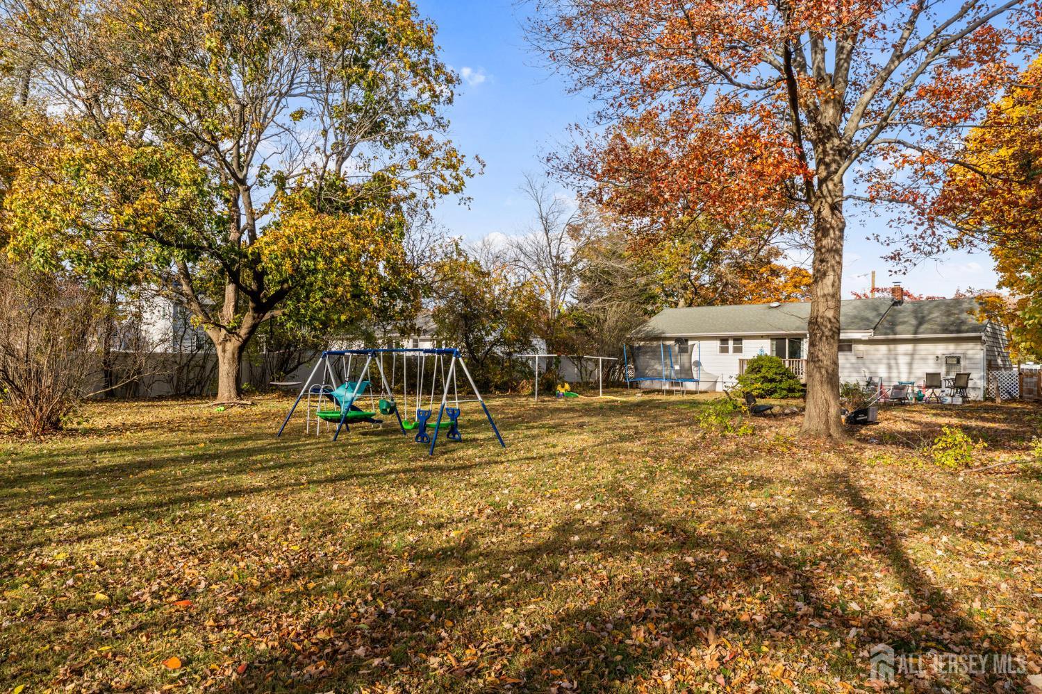 Piscataway, New Jersey, 08854, United States, 3 Bedrooms Bedrooms, ,2 BathroomsBathrooms,Residential,For Sale,1989136