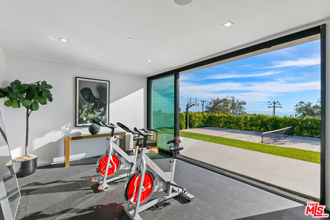 29623 Cuthbert Rd, Malibu, California, 90265, United States, 5 Bedrooms Bedrooms, ,8 BathroomsBathrooms,Residential,For Sale,29623 Cuthbert Rd,1682561