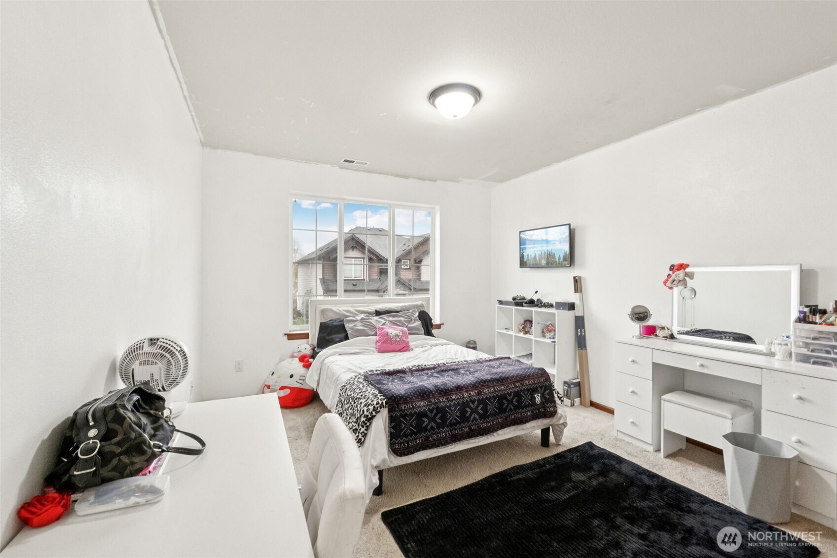 Marysville, Washington, 98271, United States, 3 Bedrooms Bedrooms, ,3 BathroomsBathrooms,Residential,For Sale,1989065