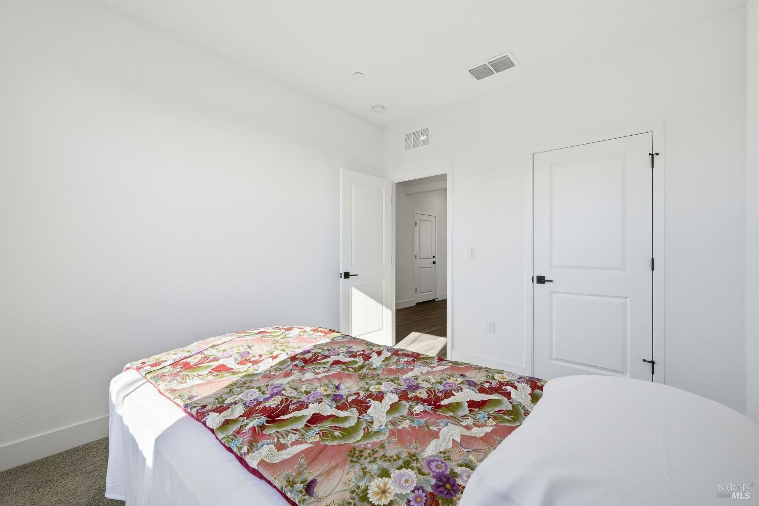 Dixon, California, 95620, United States, 2 Bedrooms Bedrooms, ,2 BathroomsBathrooms,Residential,For Sale,2005407