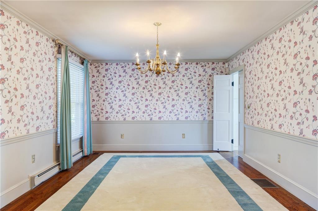Portsmouth, Rhode Island, 02871, United States, 4 Bedrooms Bedrooms, ,5 BathroomsBathrooms,Residential,For Sale,1909701