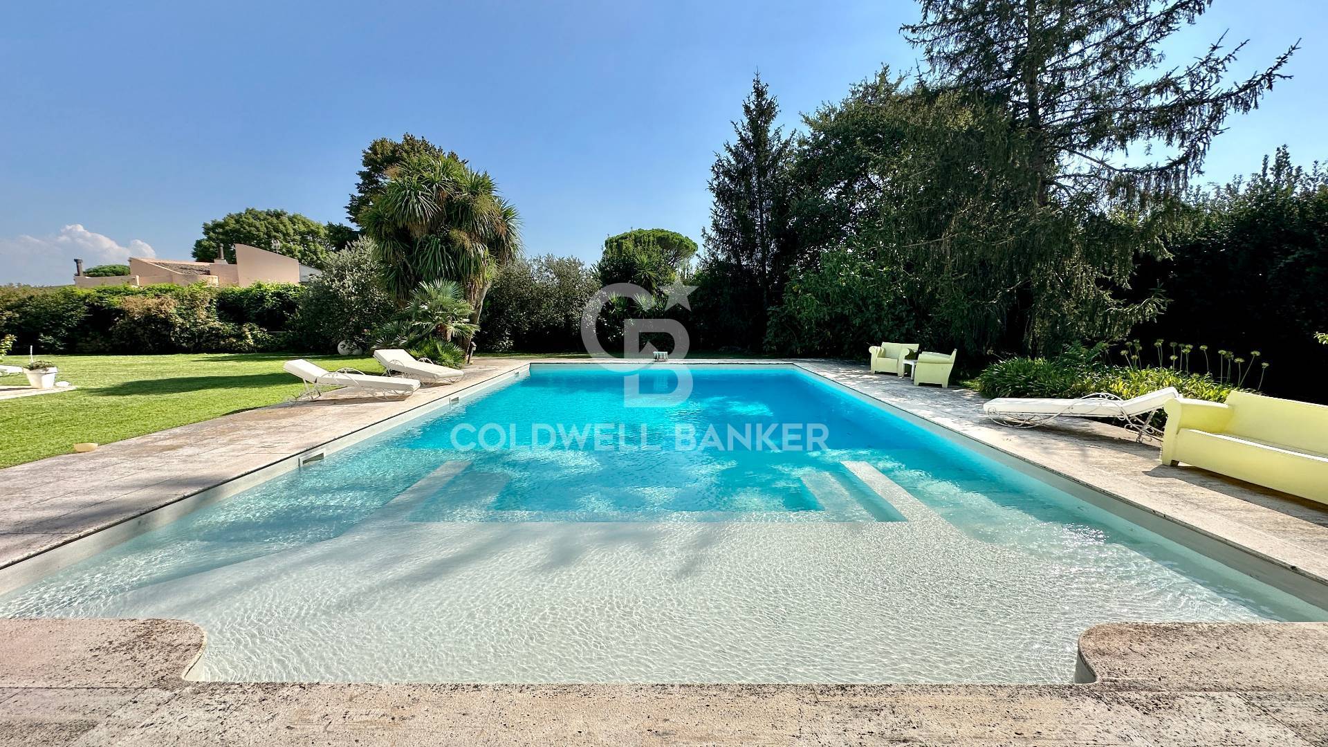 Largo Dell' Olgiata, Roma, Roma, 00100, IT, 7 Bedrooms Bedrooms, ,7 BathroomsBathrooms,Residential,For Sale,Largo Dell' Olgiata,1397569
