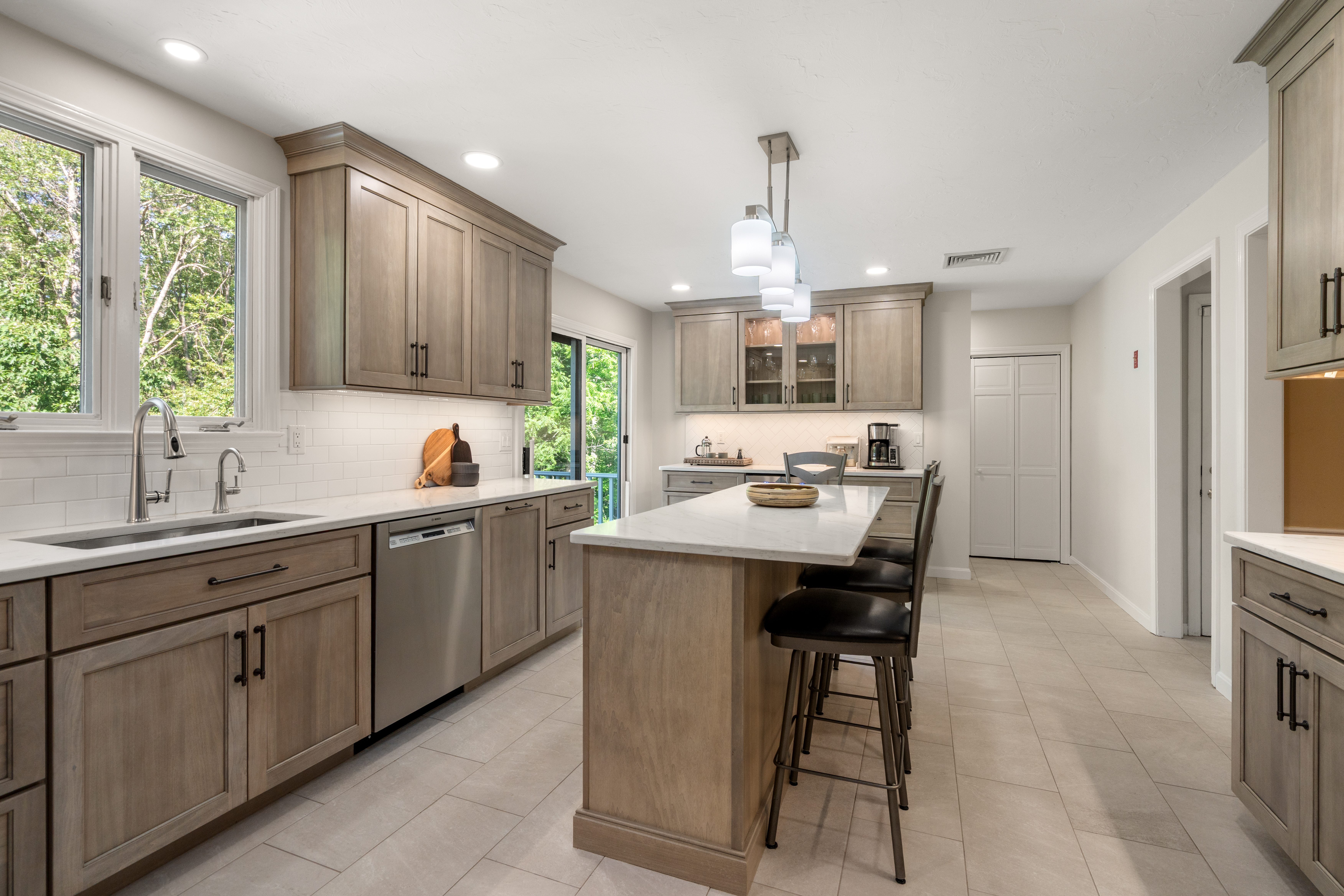  63 Pine Hill Road, Southborough, MA, 01772 - 物件實景