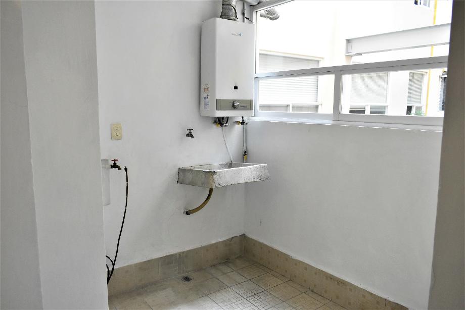 Benito Juárez, Ciudad de México, 03100, Mexico, 2 Bedrooms Bedrooms, ,3 BathroomsBathrooms,Residential,For Sale,1839224