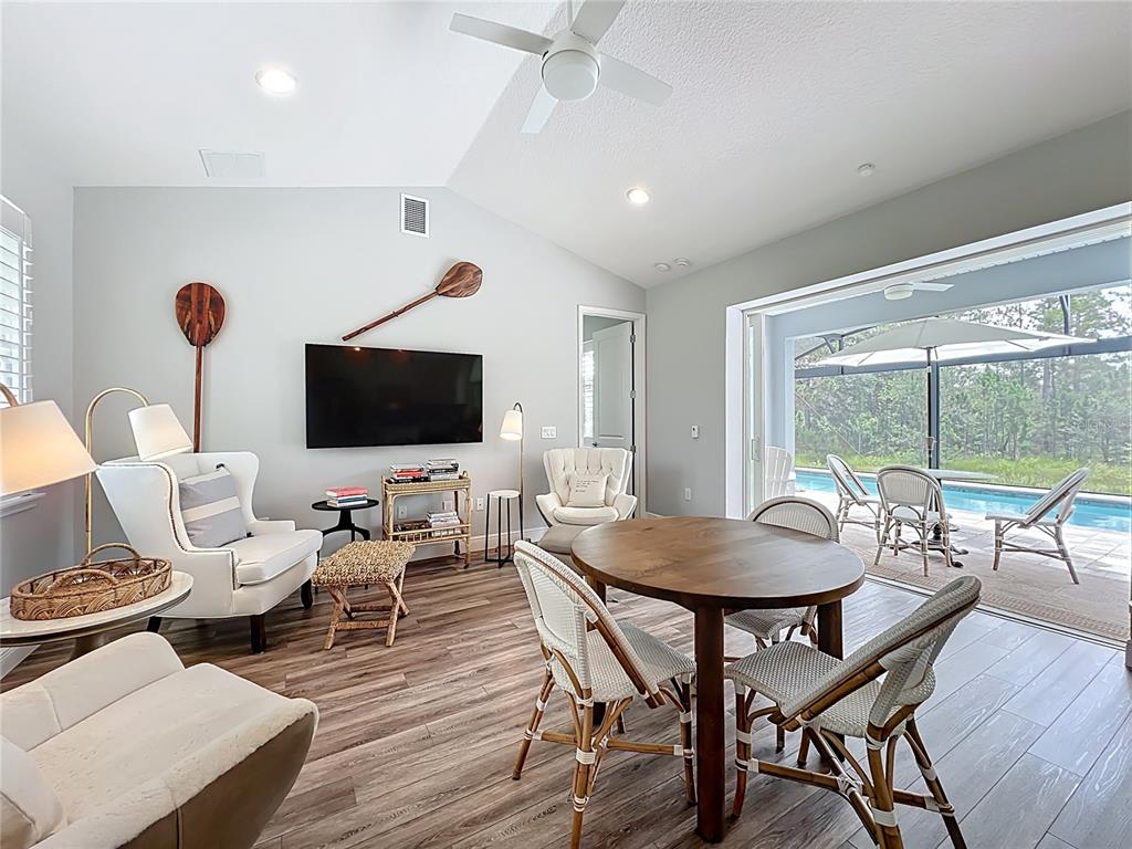 Groveland, Florida, 34736, United States, 5 Bedrooms Bedrooms, ,7 BathroomsBathrooms,Residential,For Sale,1906633