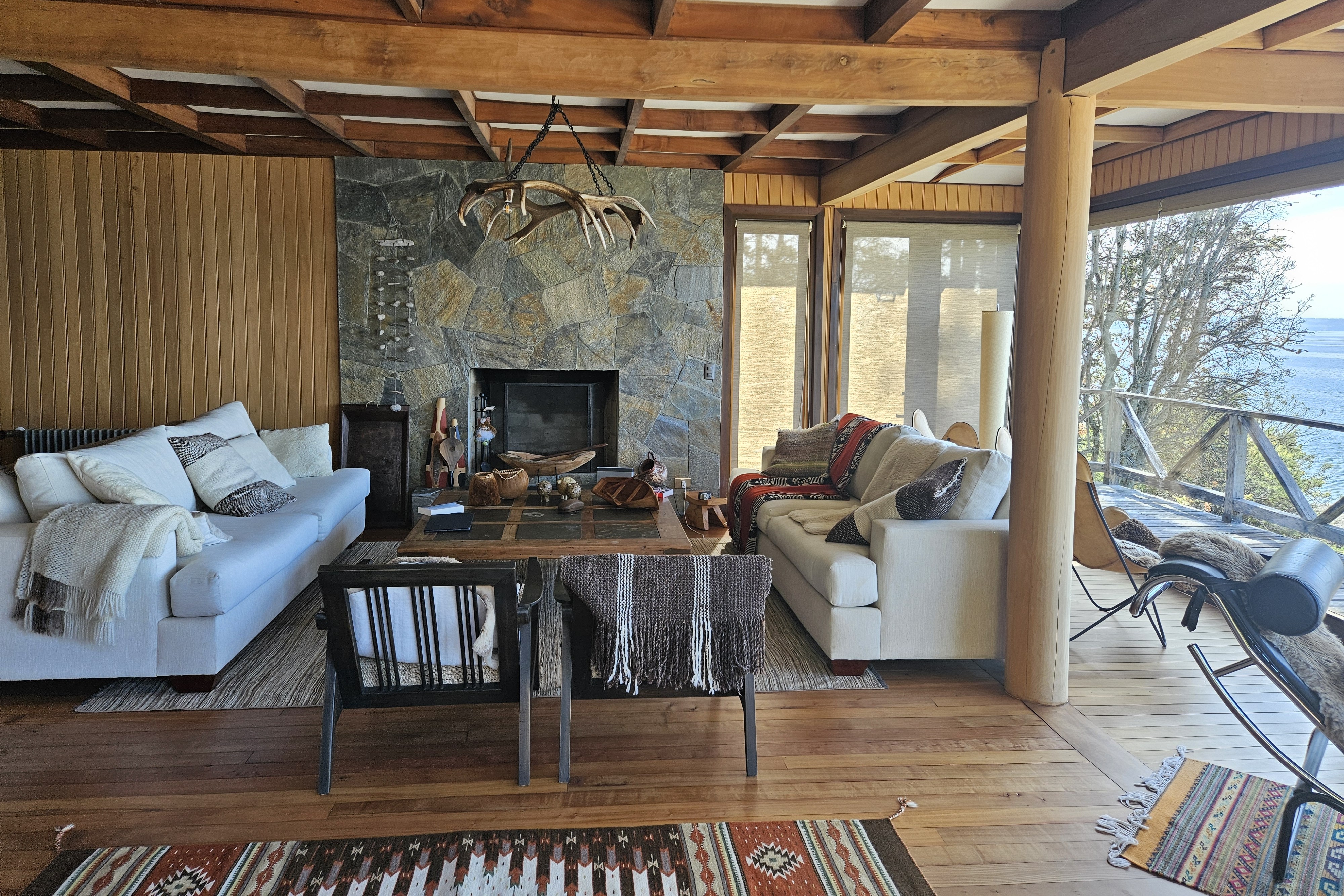  House on the beachfront facing Lake Ranco - 物件實景